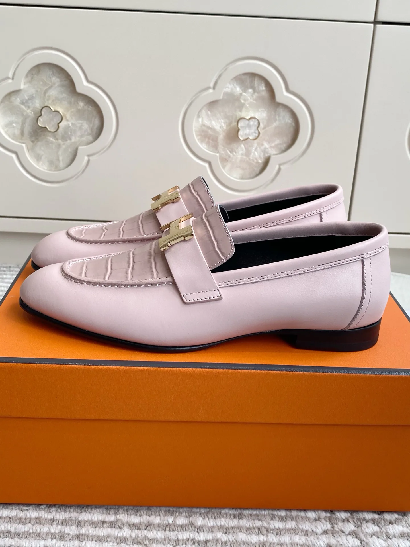 Women's Loafers And Moccasins HERMES 17758061