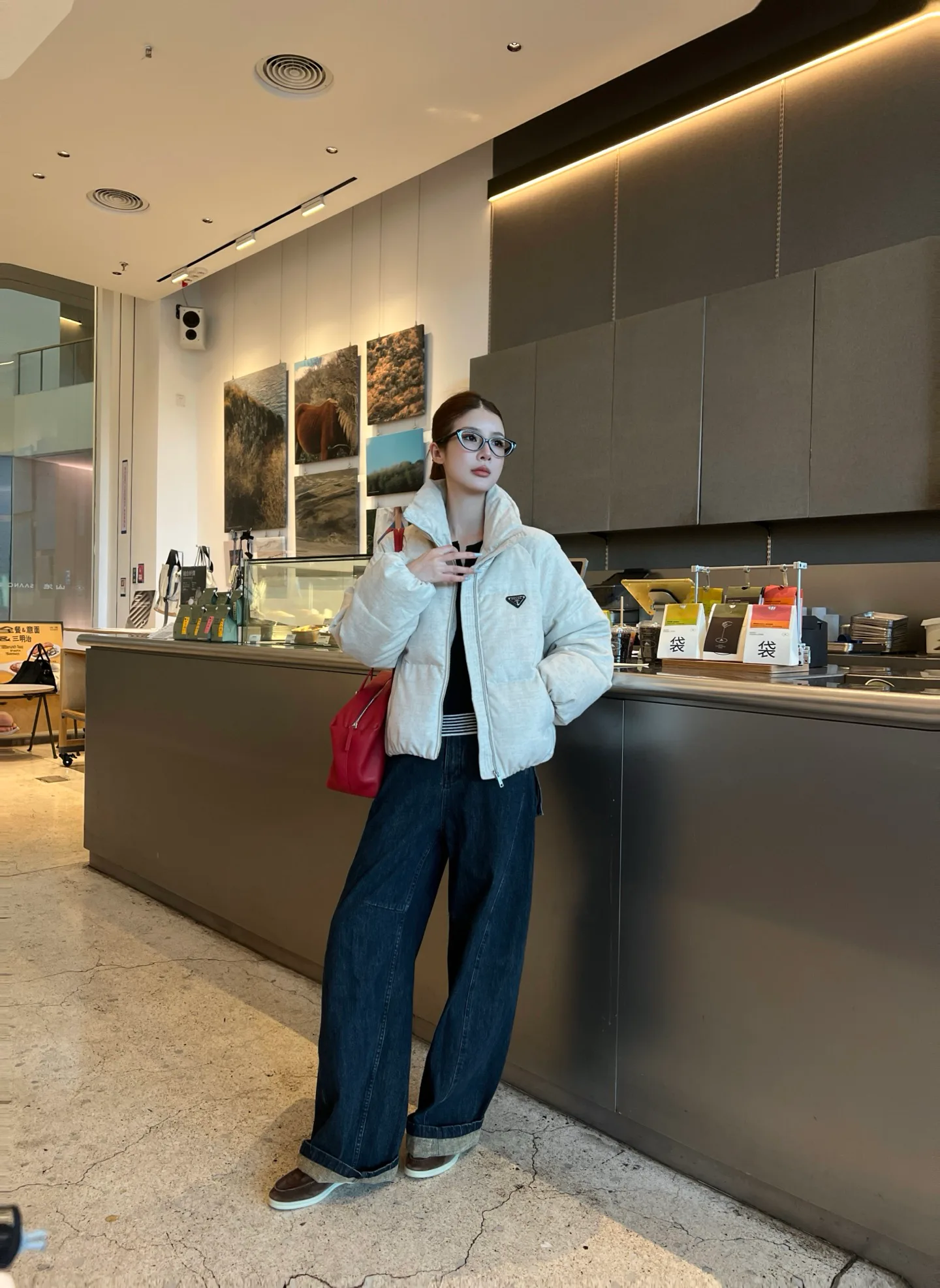 Women's Jackets And Down Jackets PRADA 18108052