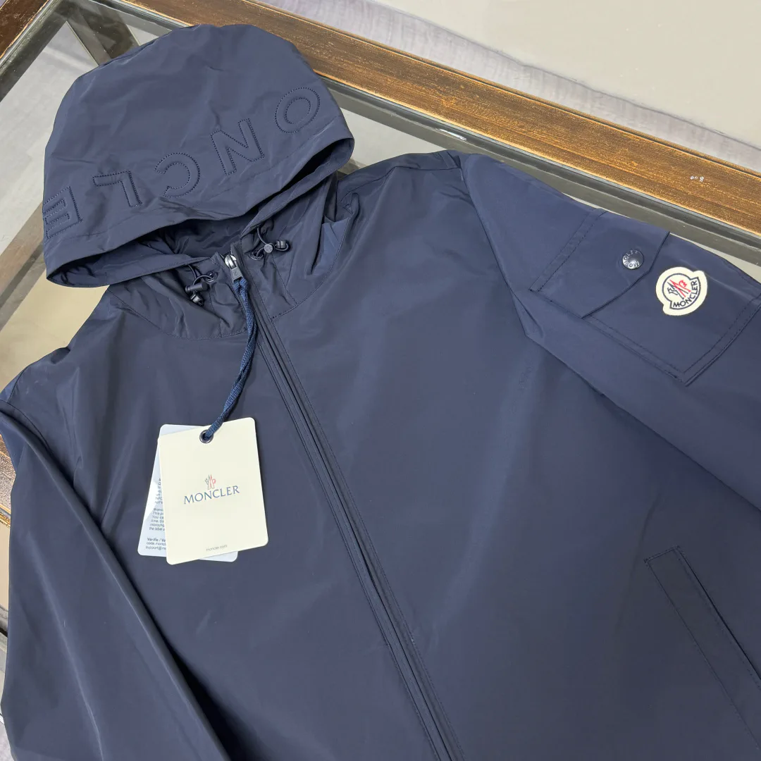 Men's Jackets And Down Jackets MONCLER 18416535