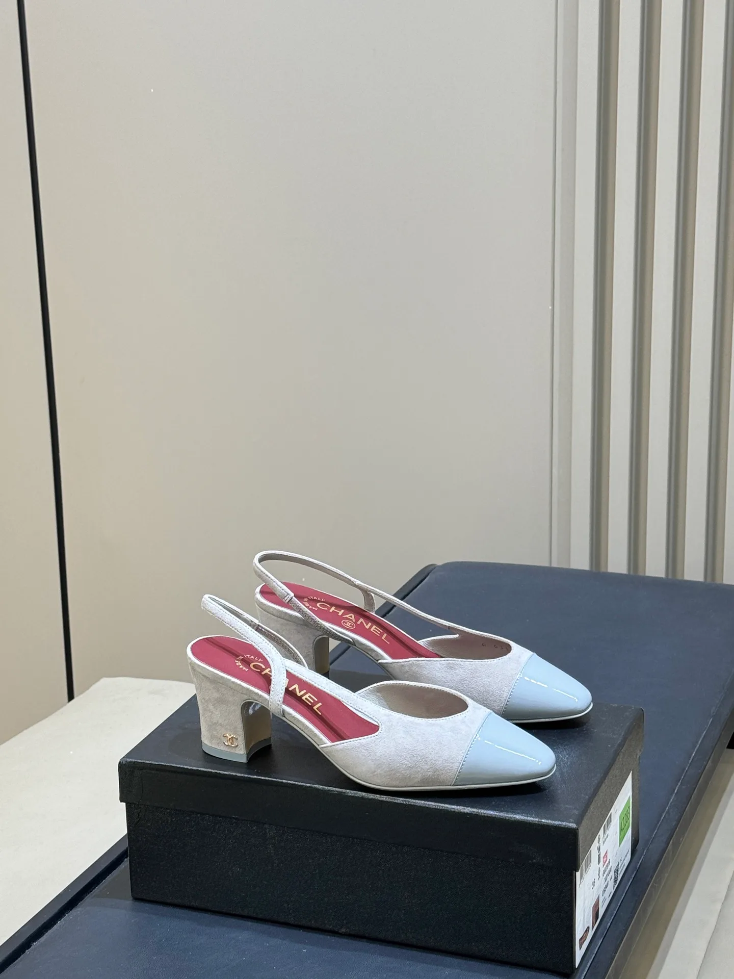 Women's Heels CHANEL 18072784