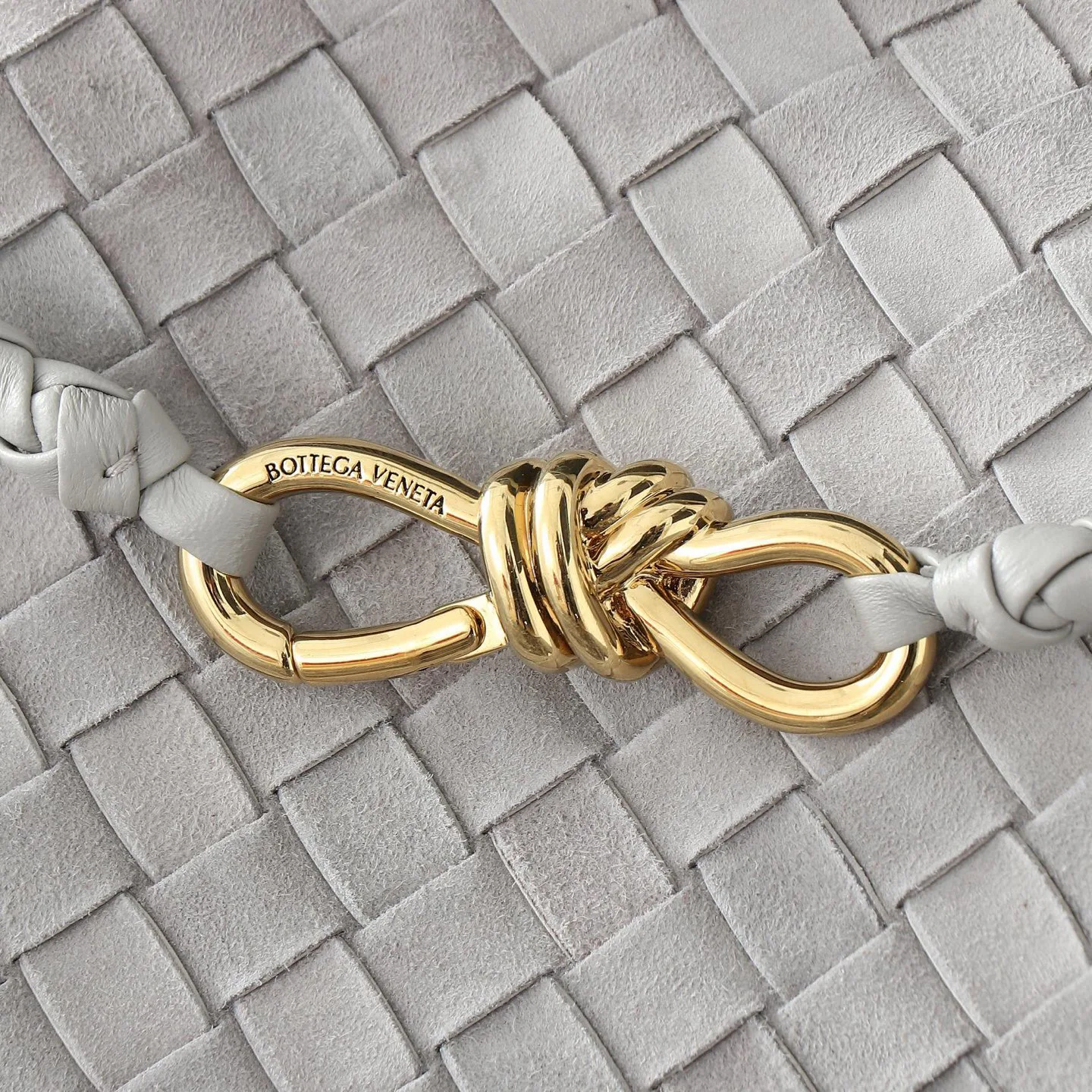 Классические Сумки Женские Bottega Veneta 18668703