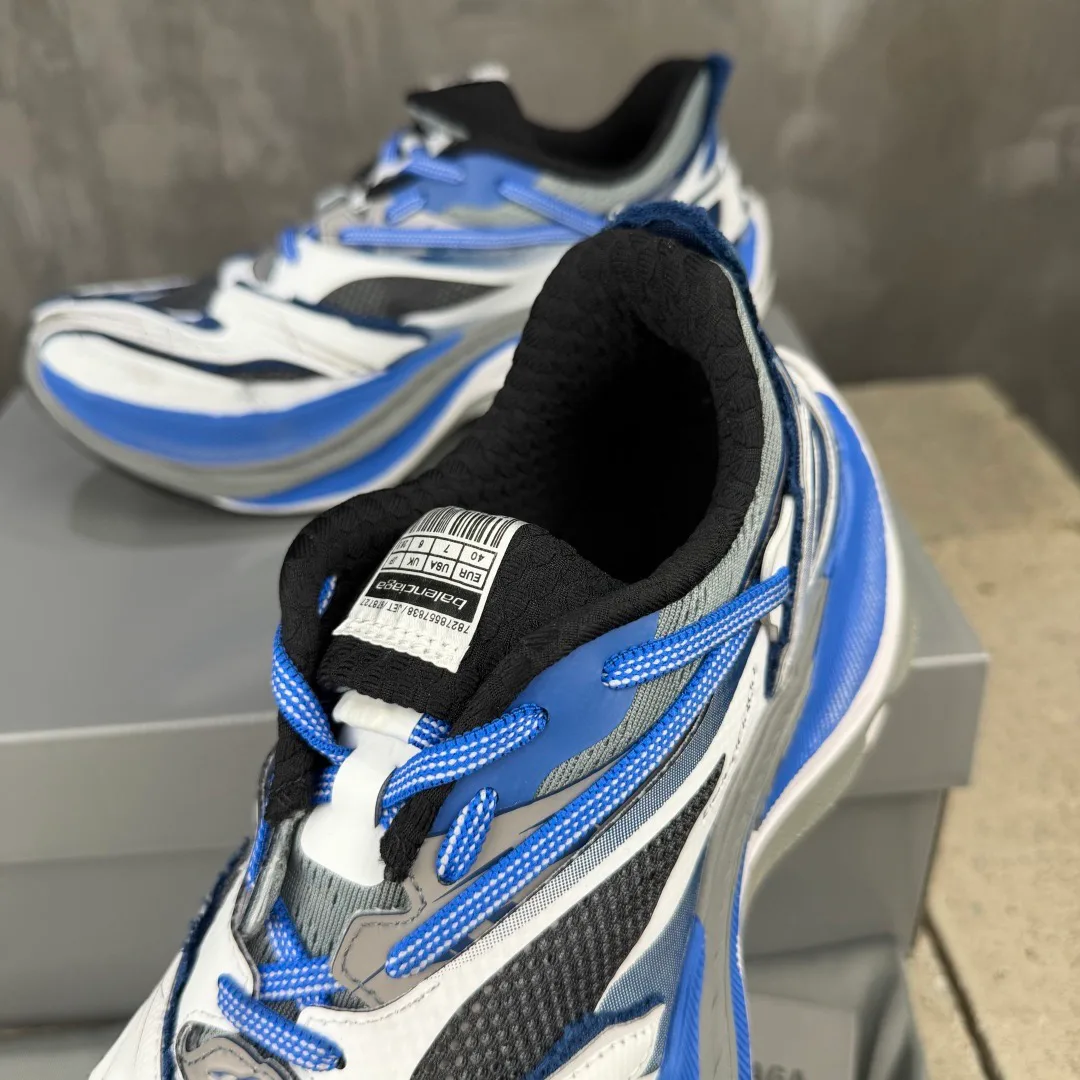 Women's Sneakers BALENCIAGA 17787125