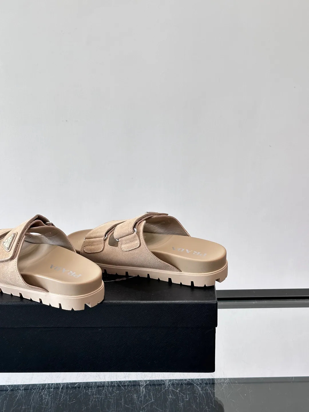Women's Flip-Flops PRADA 17689185