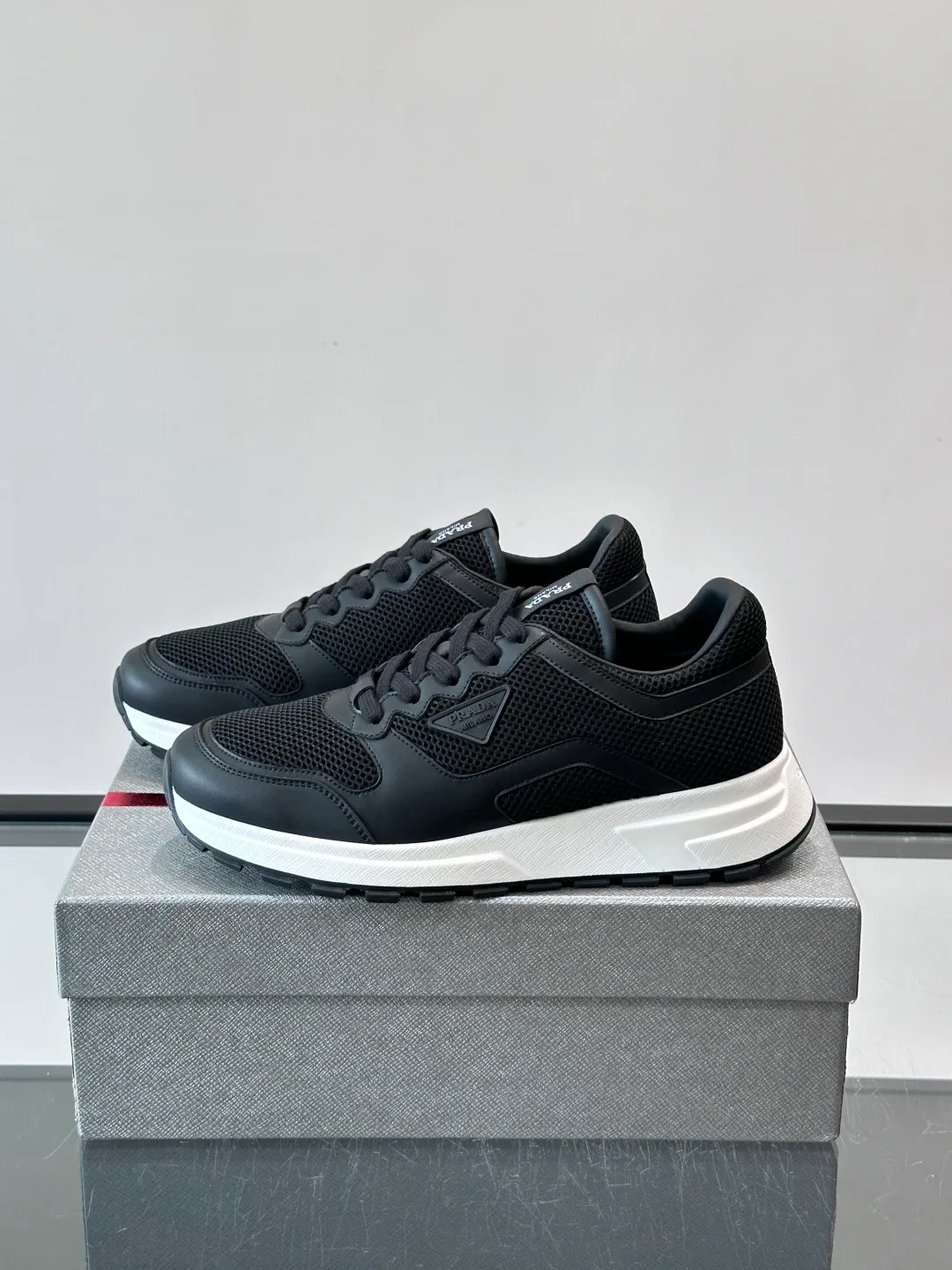 Men's Sneakers PRADA 17349412