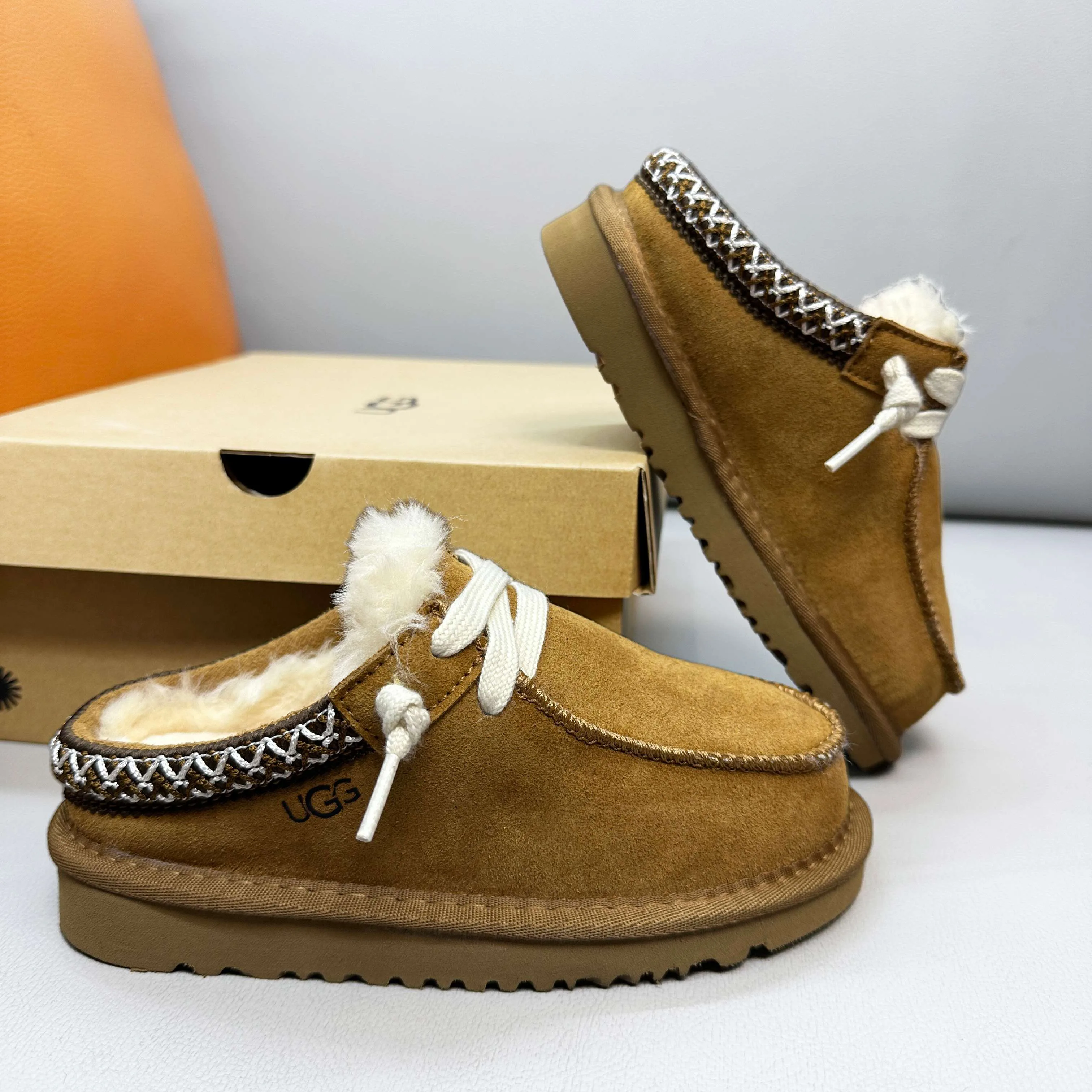 Women's Ugg Boots UGG 18077549