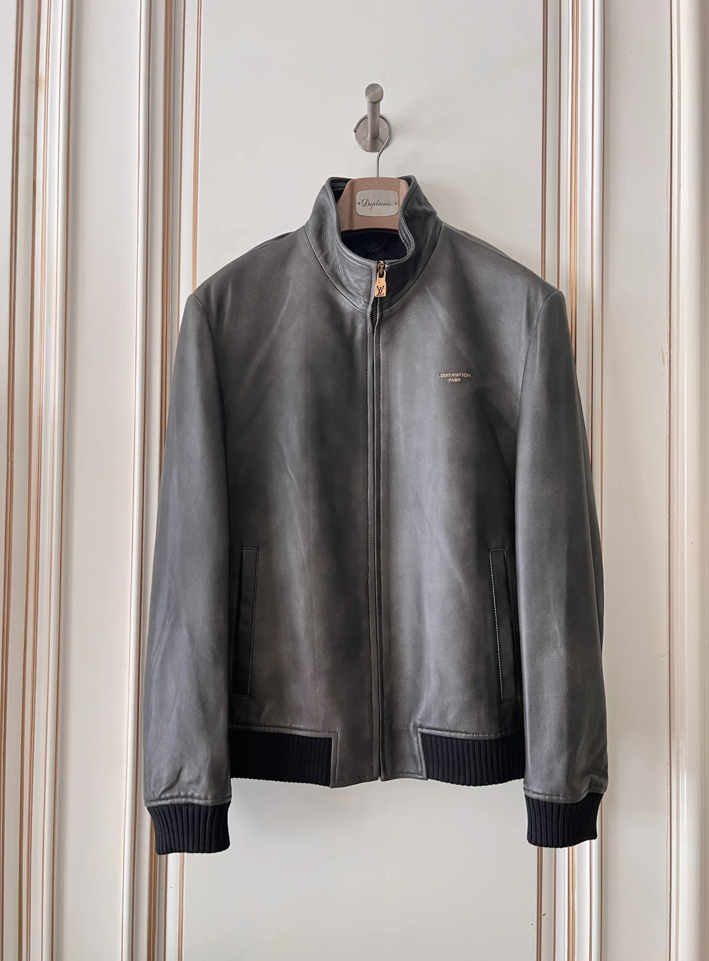 Women's Leather Jackets And Sheepskin Coats LOUIS VUITTON 18409019