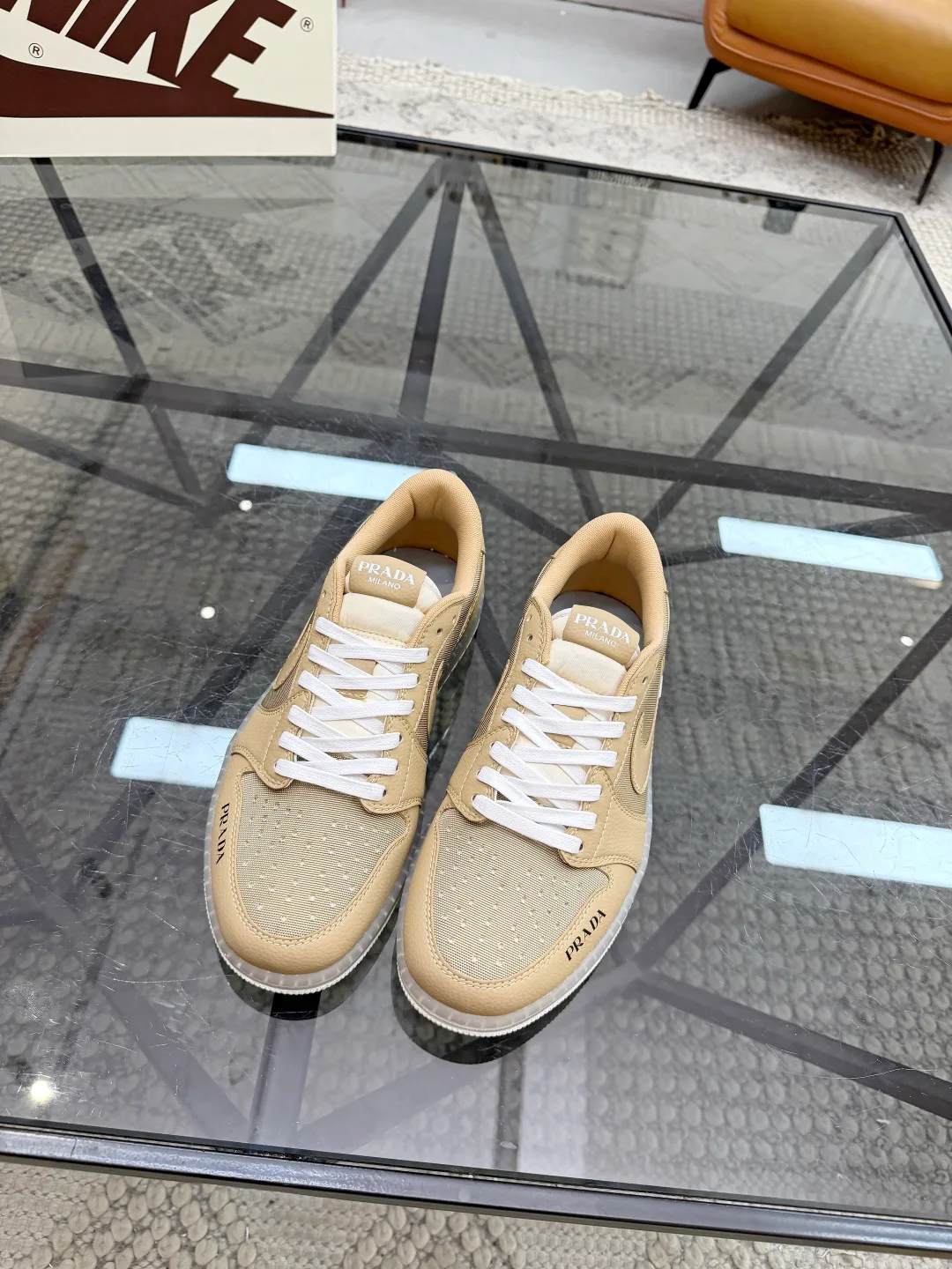 Men's Sneakers PRADA 18449097