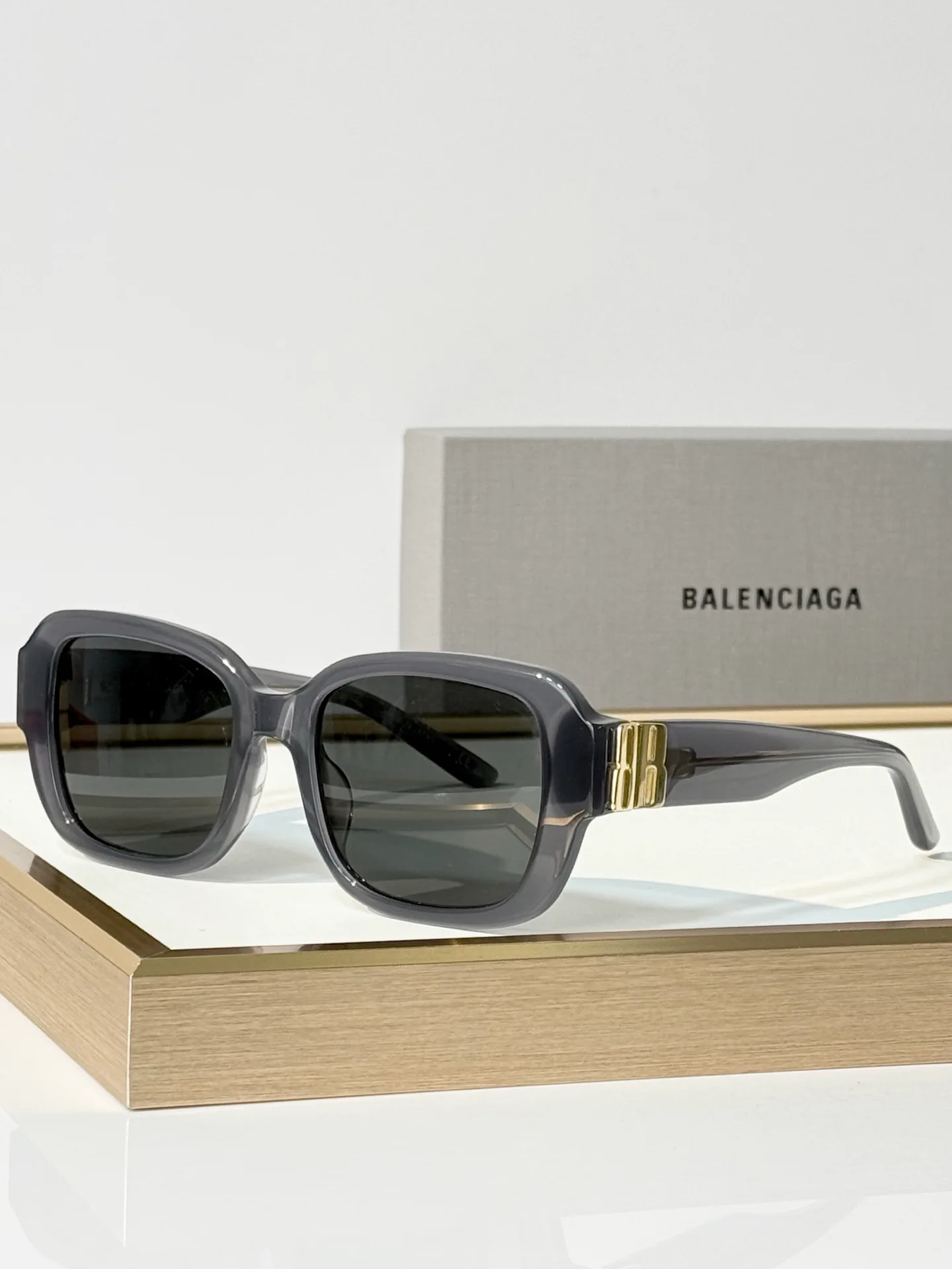 Очки Balenciaga 18602808