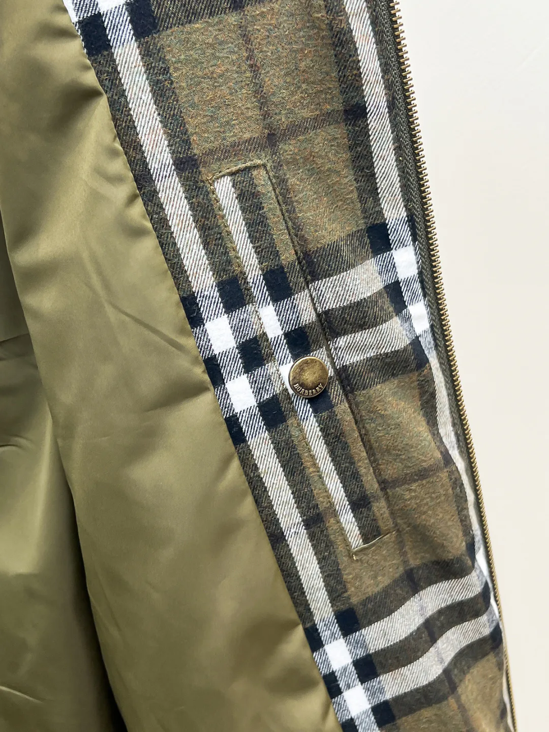 Men's Jackets And Down Jackets BURBERRY 18499084