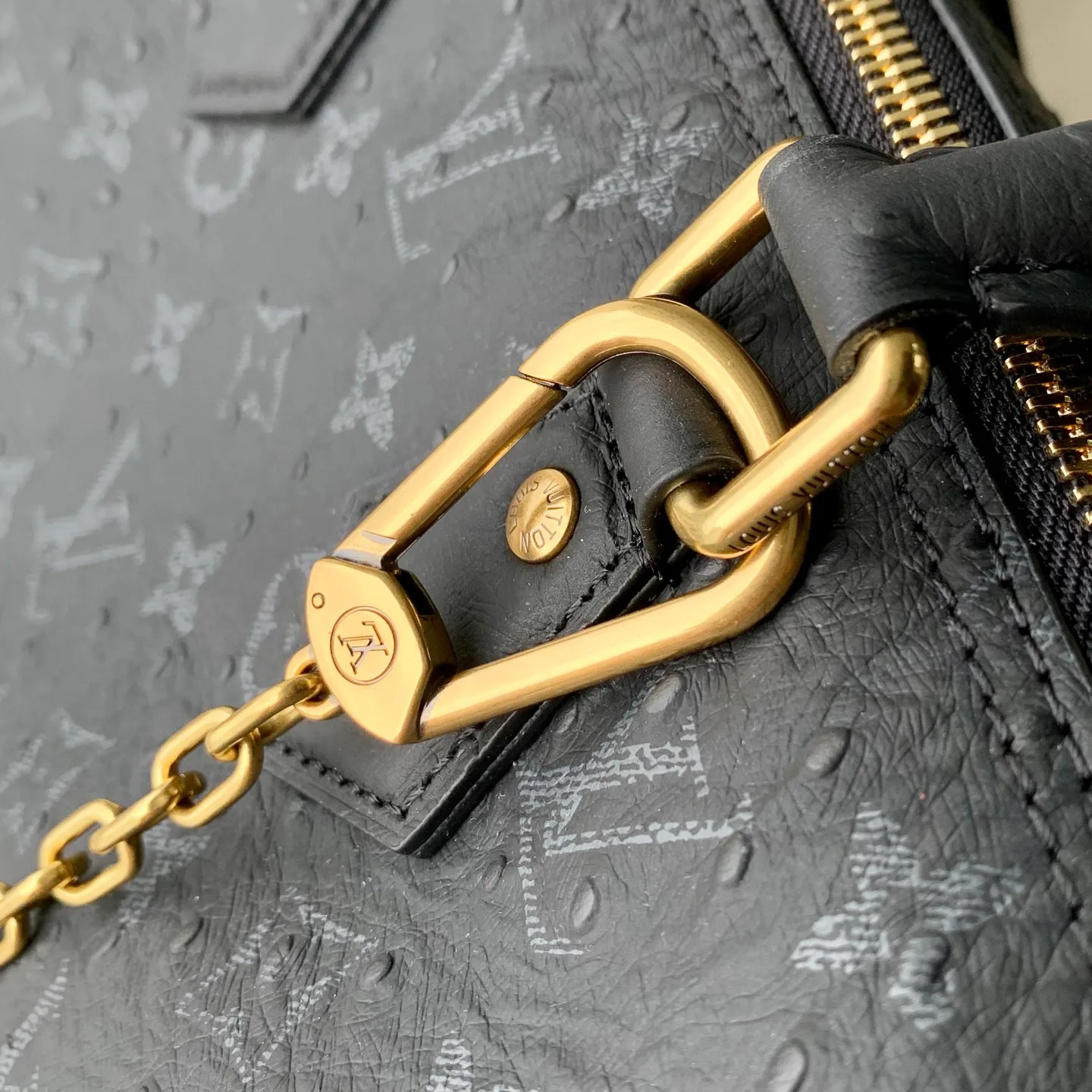 Women's Classic Handbags LOUIS VUITTON 18147440