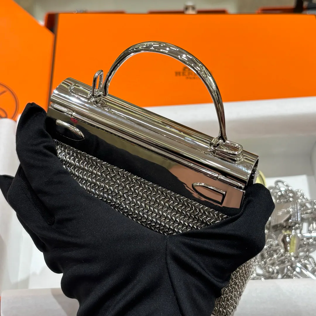 Women's Classic Handbags HERMES 16858945