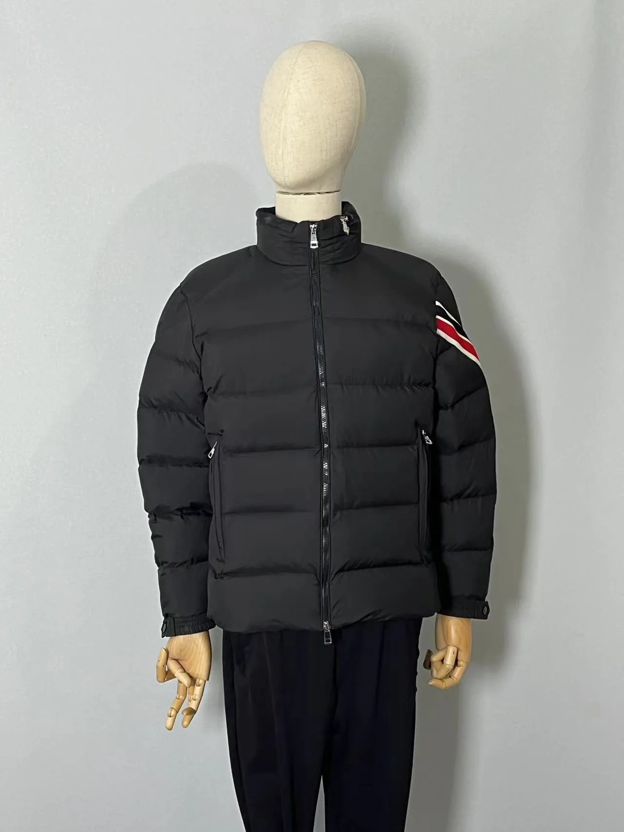Men's Jackets And Down Jackets MONCLER 18130191