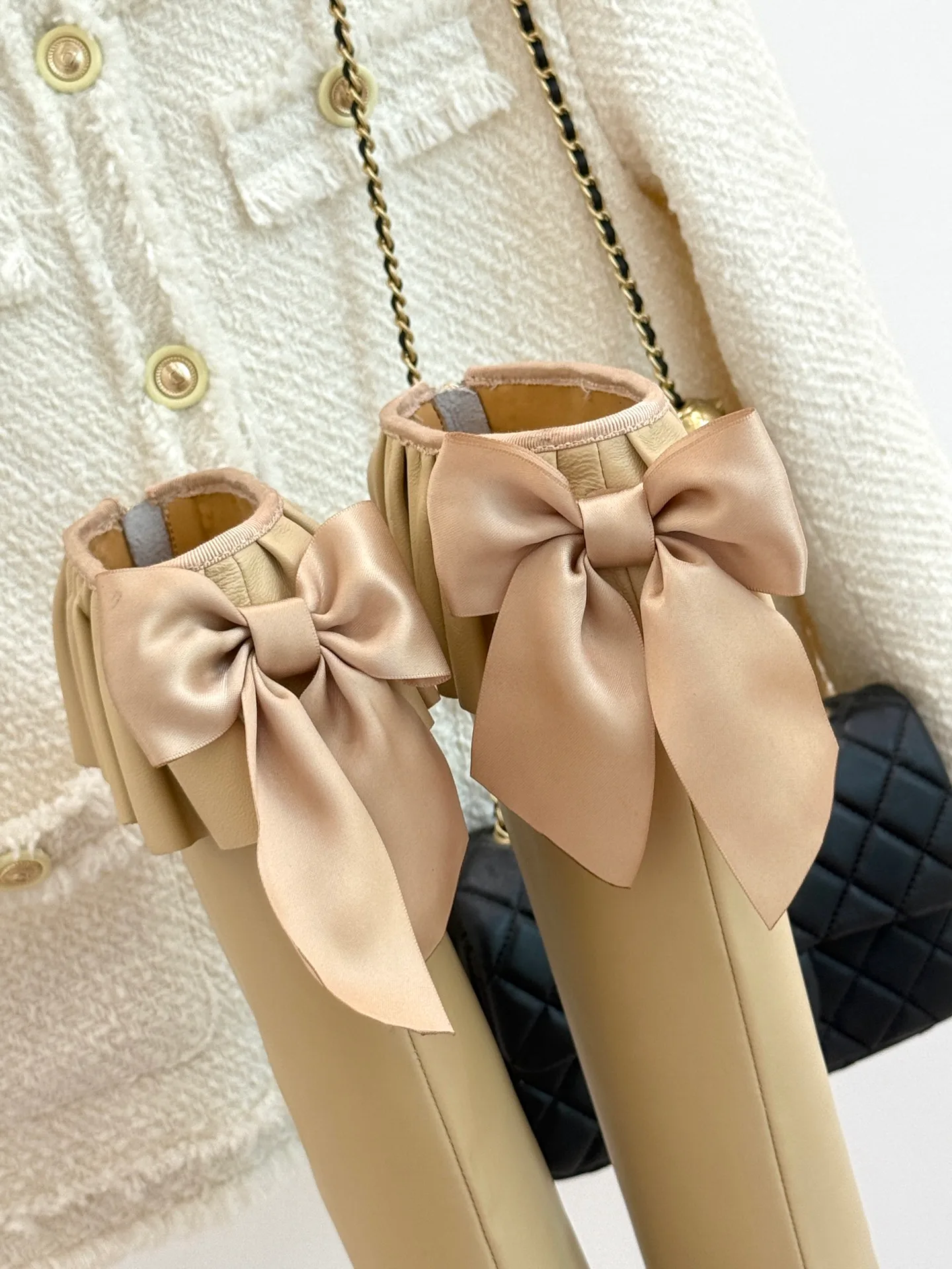 Women's Boots CHANEL 18154379