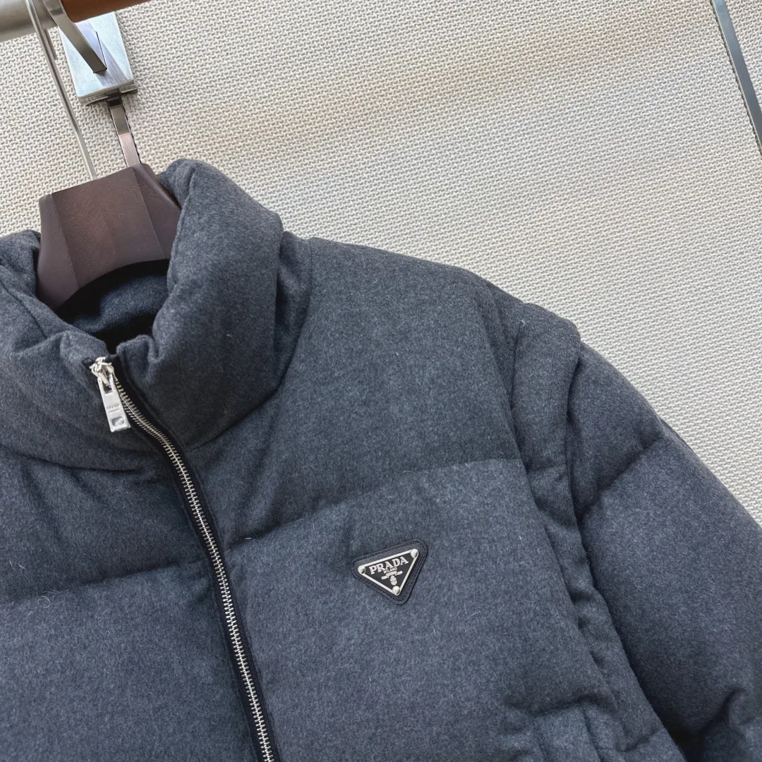 Women's Jackets And Down Jackets PRADA 18188723