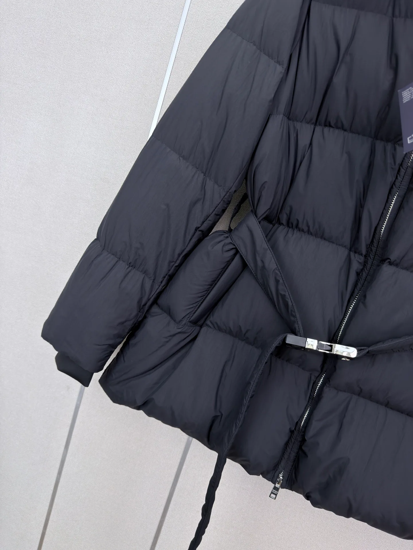 Women's Jackets And Down Jackets PRADA 18185798