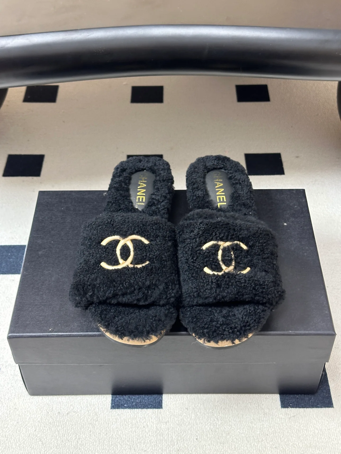 Women's Mules And Clogs CHANEL 18492595