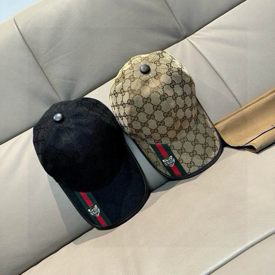 Hats GUCCI 17604855