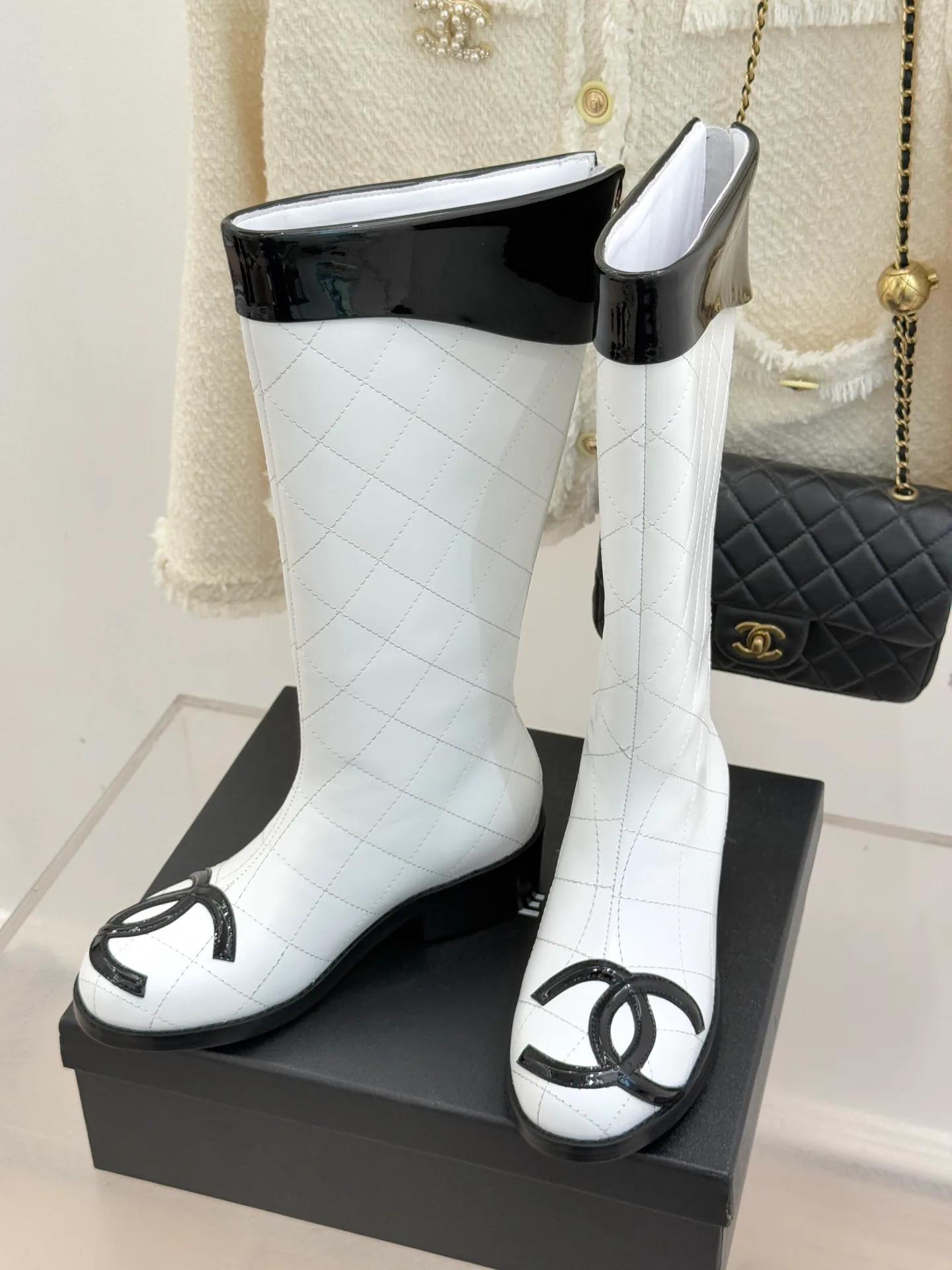 Women's Boots CHANEL 18154363