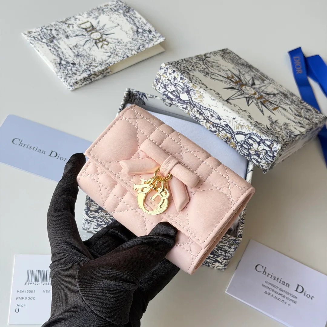 Women's Clutches CHRISTIAN DIOR 18493009