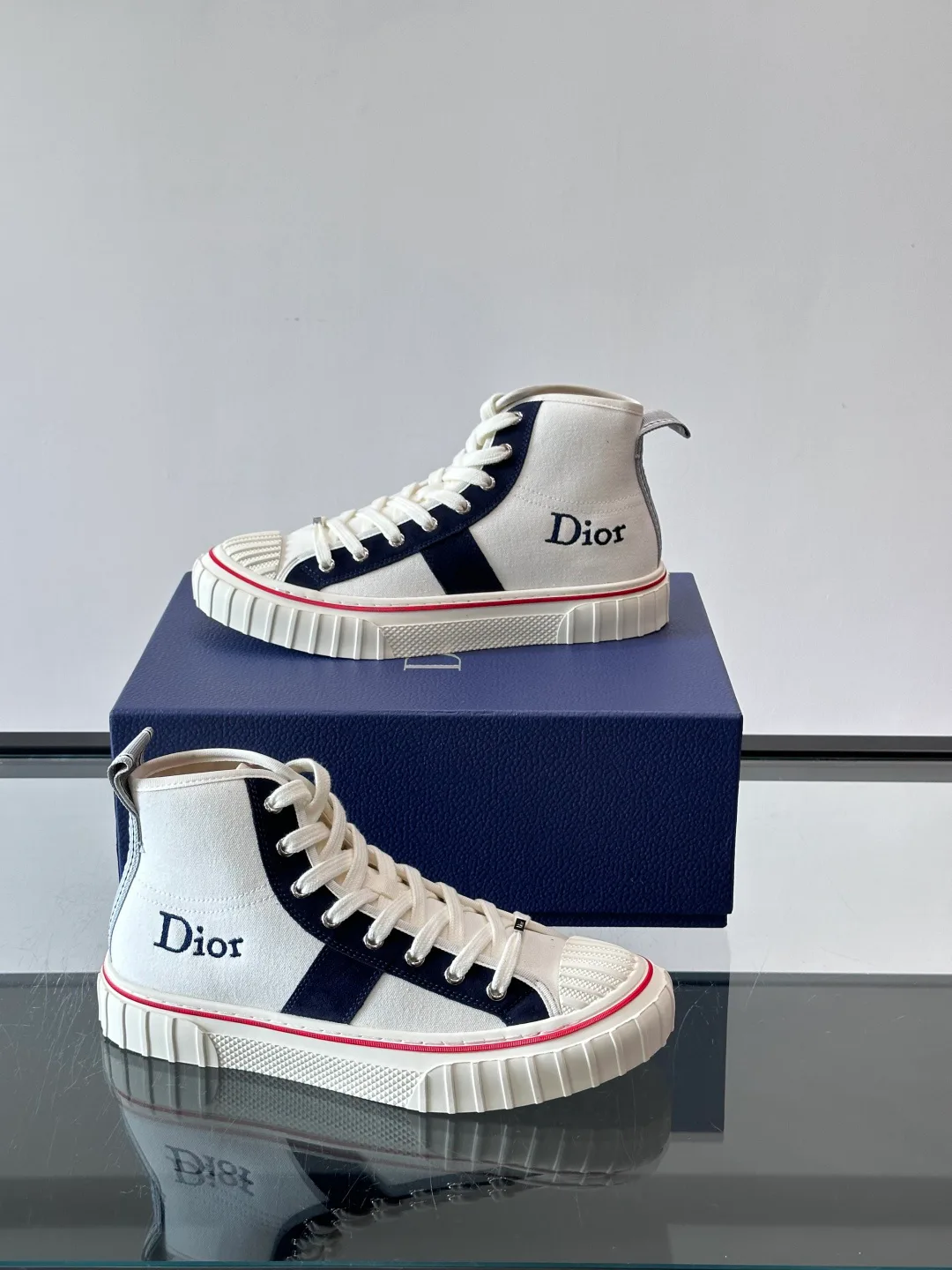 Women's Sneakers CHRISTIAN DIOR 18118772