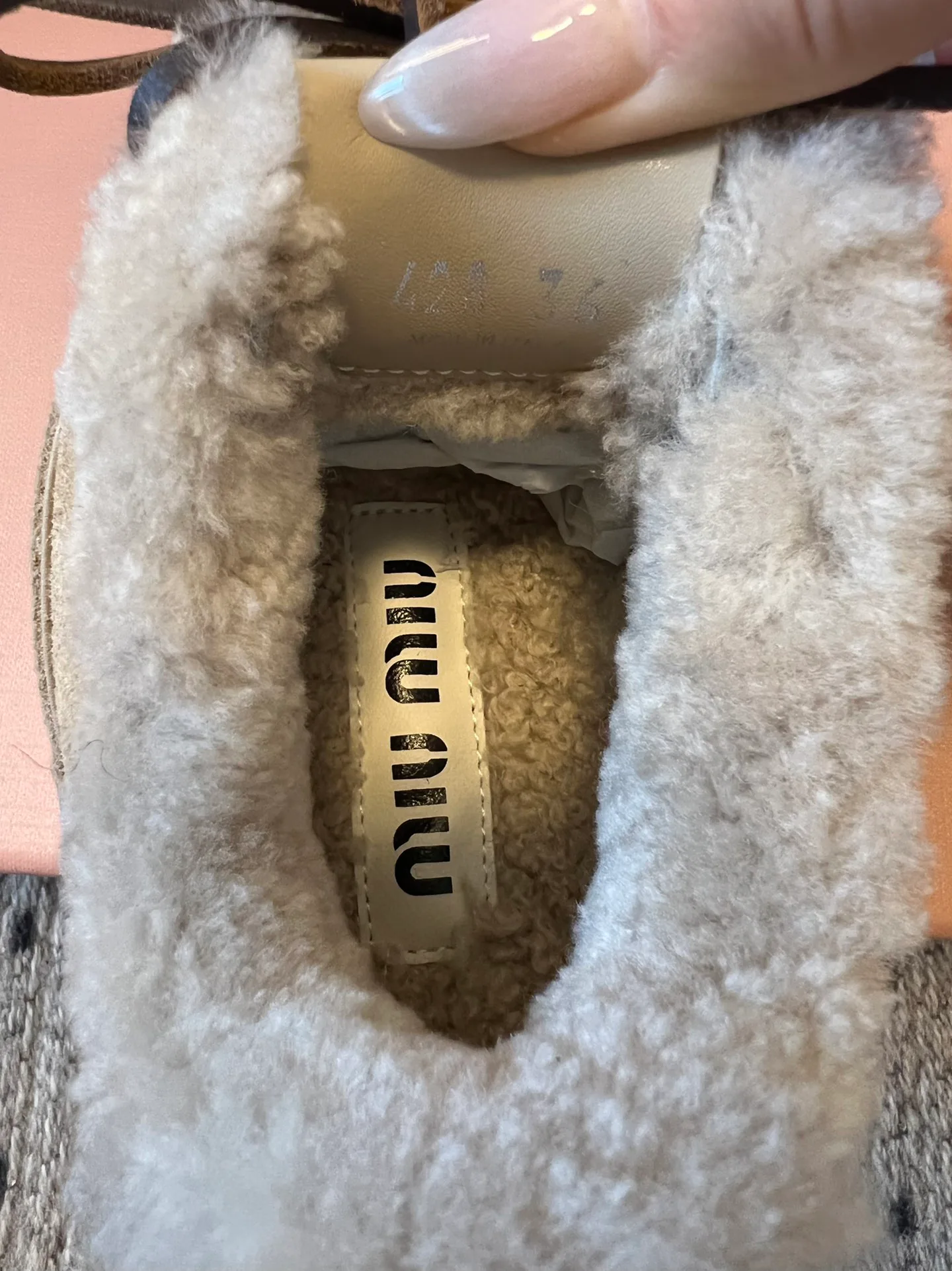 Women's Sneakers MIU MIU 18462168