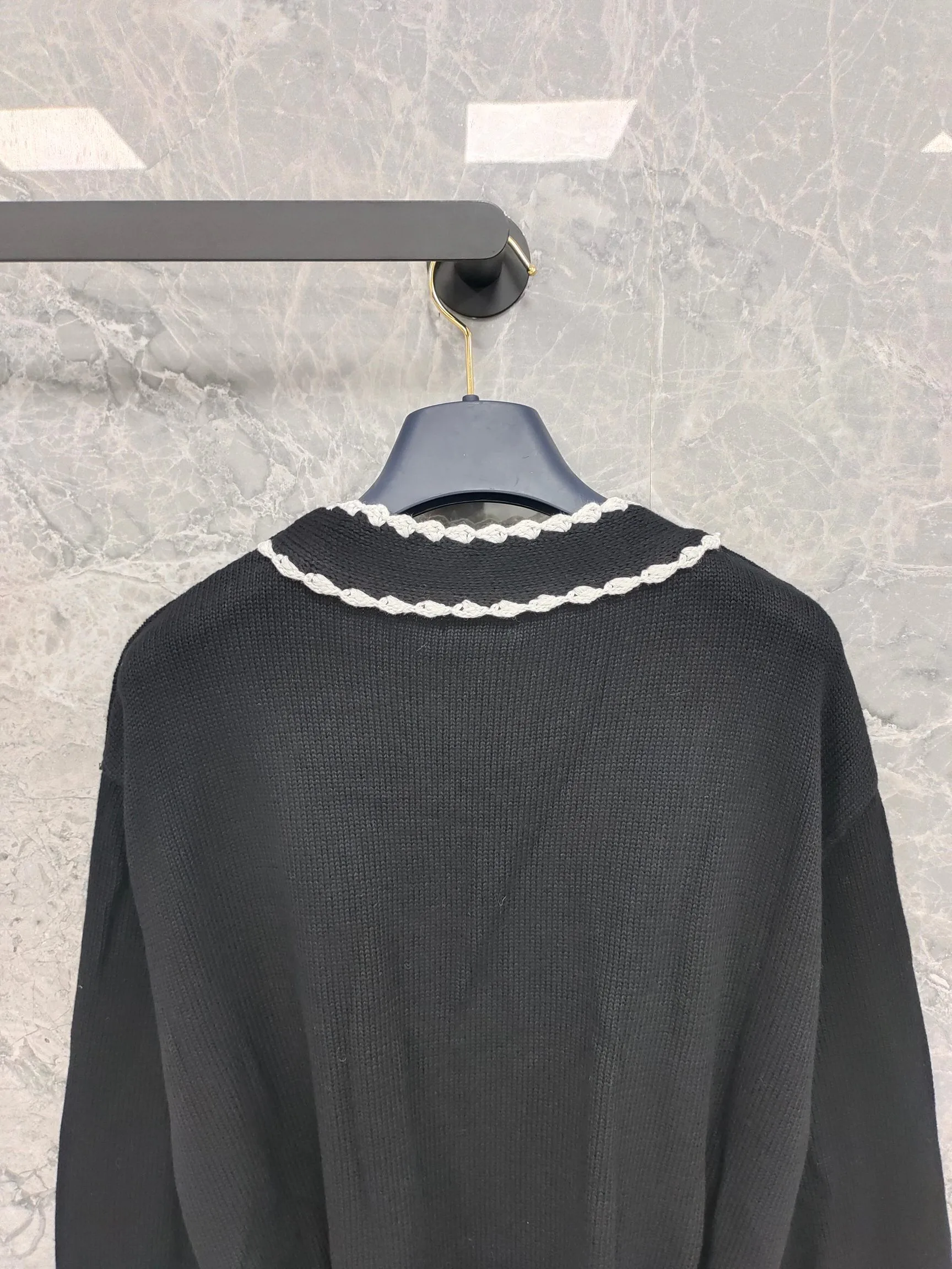 Women's Jumpers And Sweaters CHANEL 18363303
