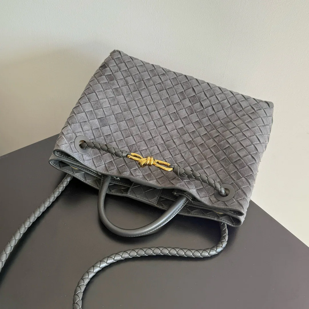 Women's Classic Handbags BOTTEGA VENETA 17894774
