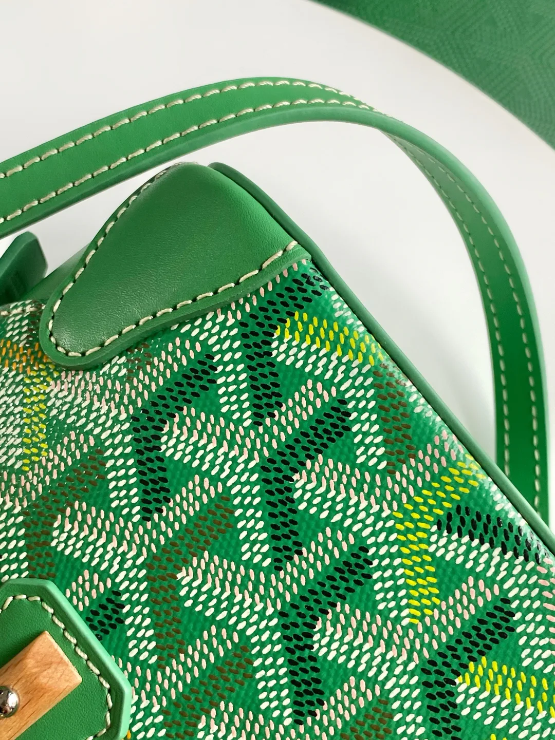 Women's Classic Handbags GOYARD 17802970