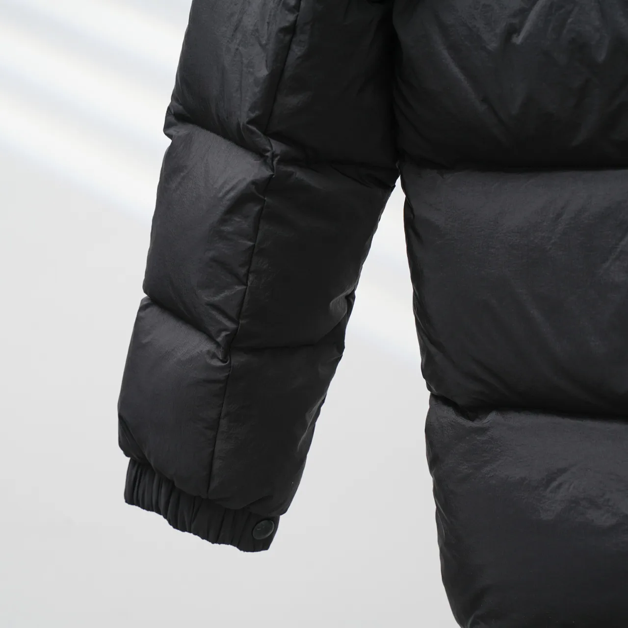 Куртки И Пуховики Мужские Moncler 18645506