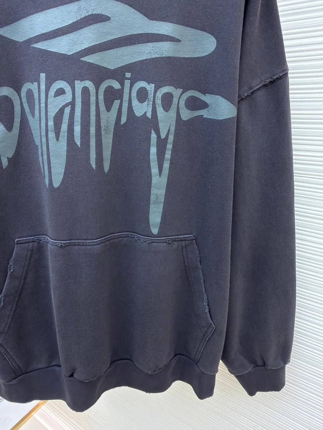 Men's Sweatshirts And Hoodies BALENCIAGA 17699437