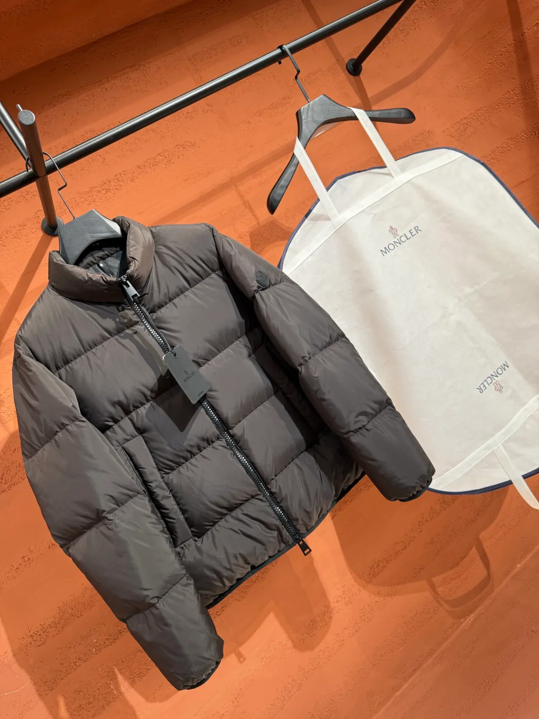Men's Jackets And Down Jackets MONCLER 18387786