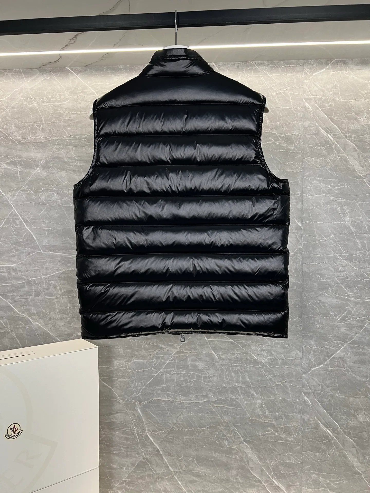 Women's Vests MONCLER 18111342