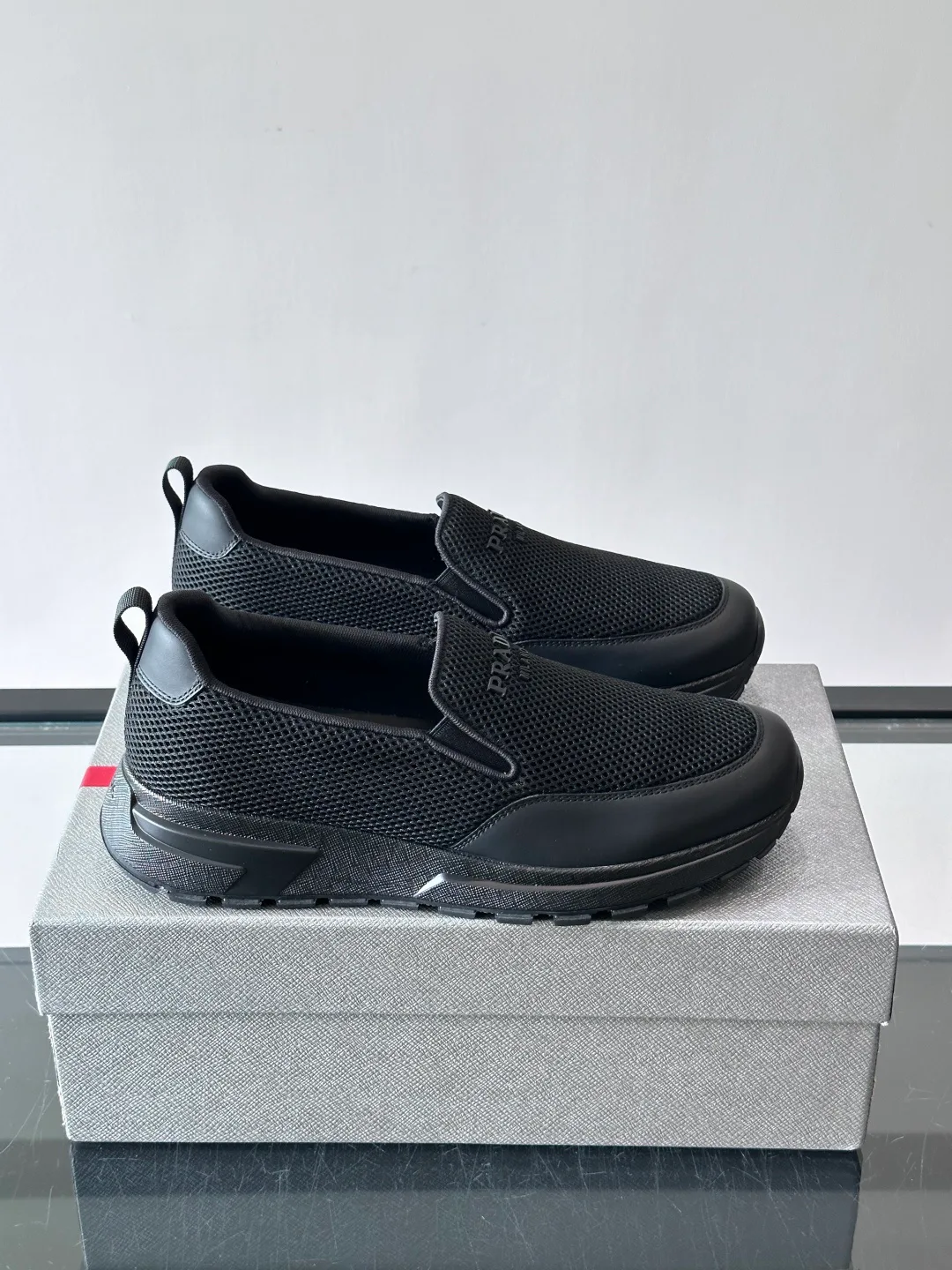 Men's Sneakers PRADA 17349527