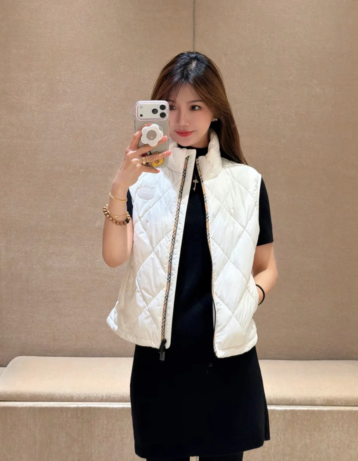 Women's Vests BURBERRY 18044840