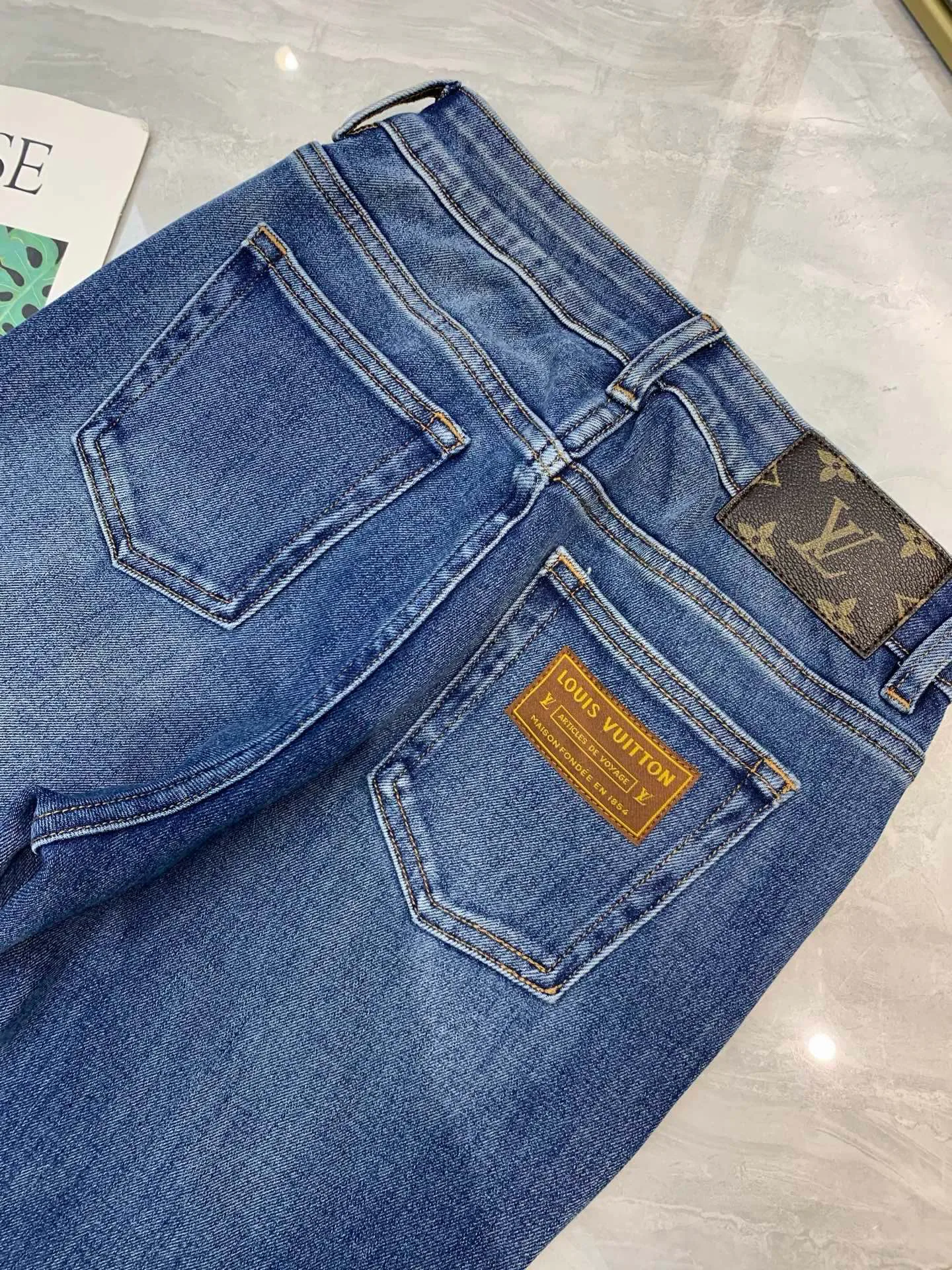 Women's Jeans LOUIS VUITTON 17988411
