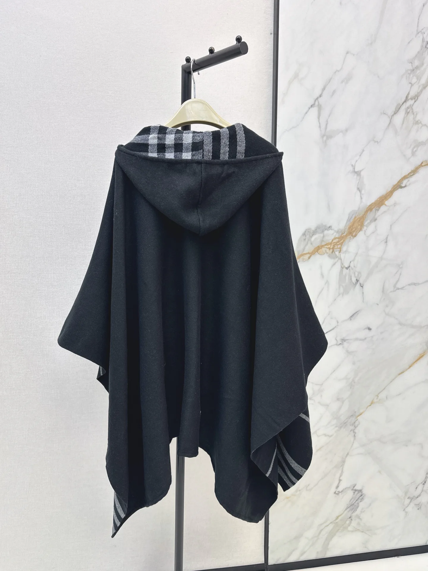 Women's Coats BURBERRY 18031534