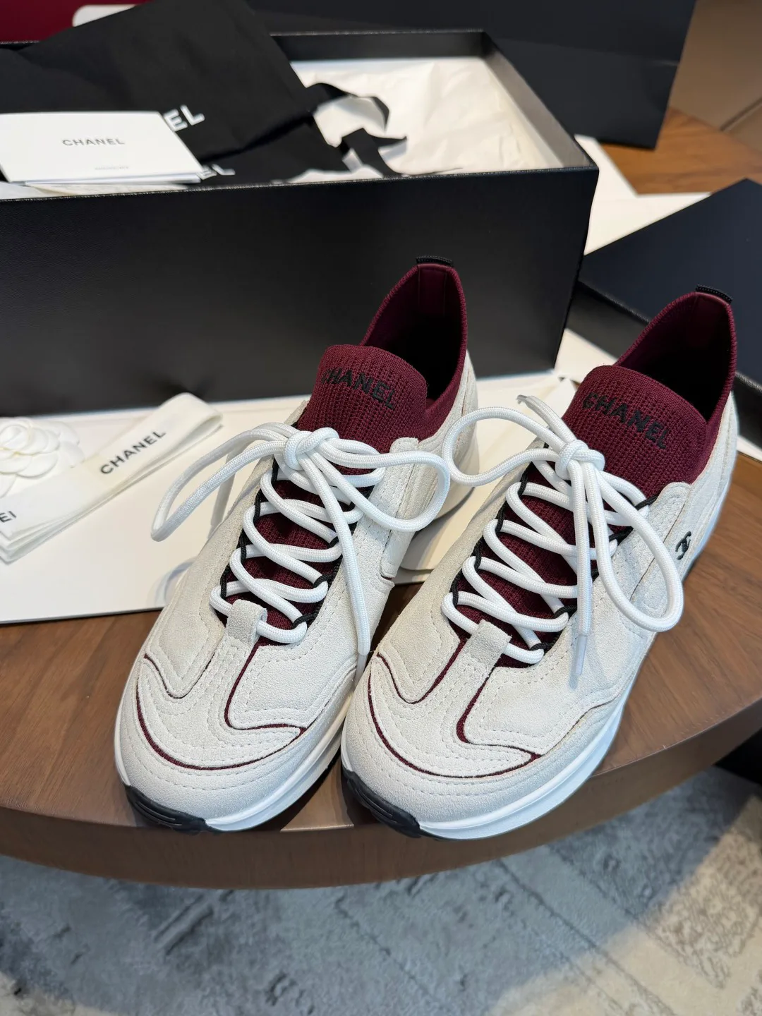 Women's Sneakers CHANEL 18067105