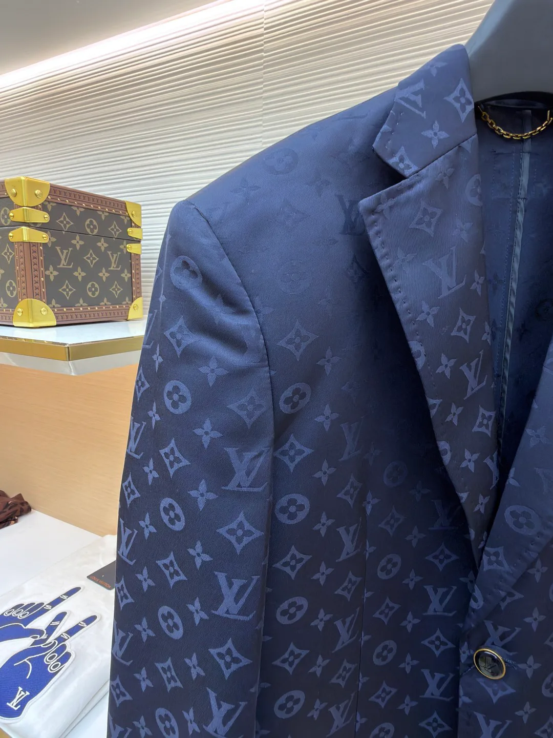 Men's Blazers LOUIS VUITTON 18260606