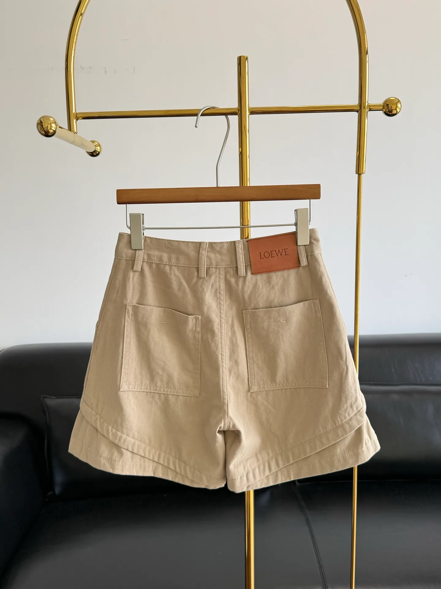 Women's Shorts LOEWE 17462503