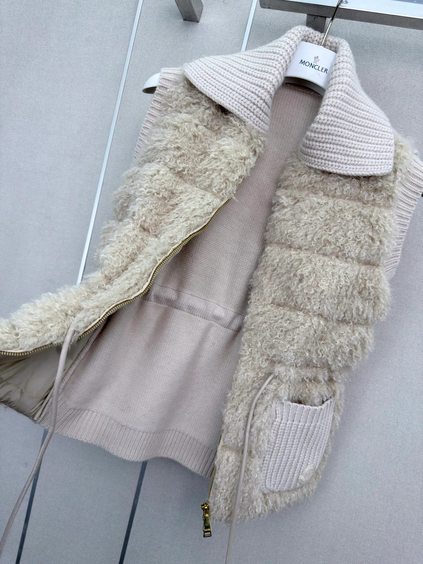 Women's Vests MONCLER 18108848
