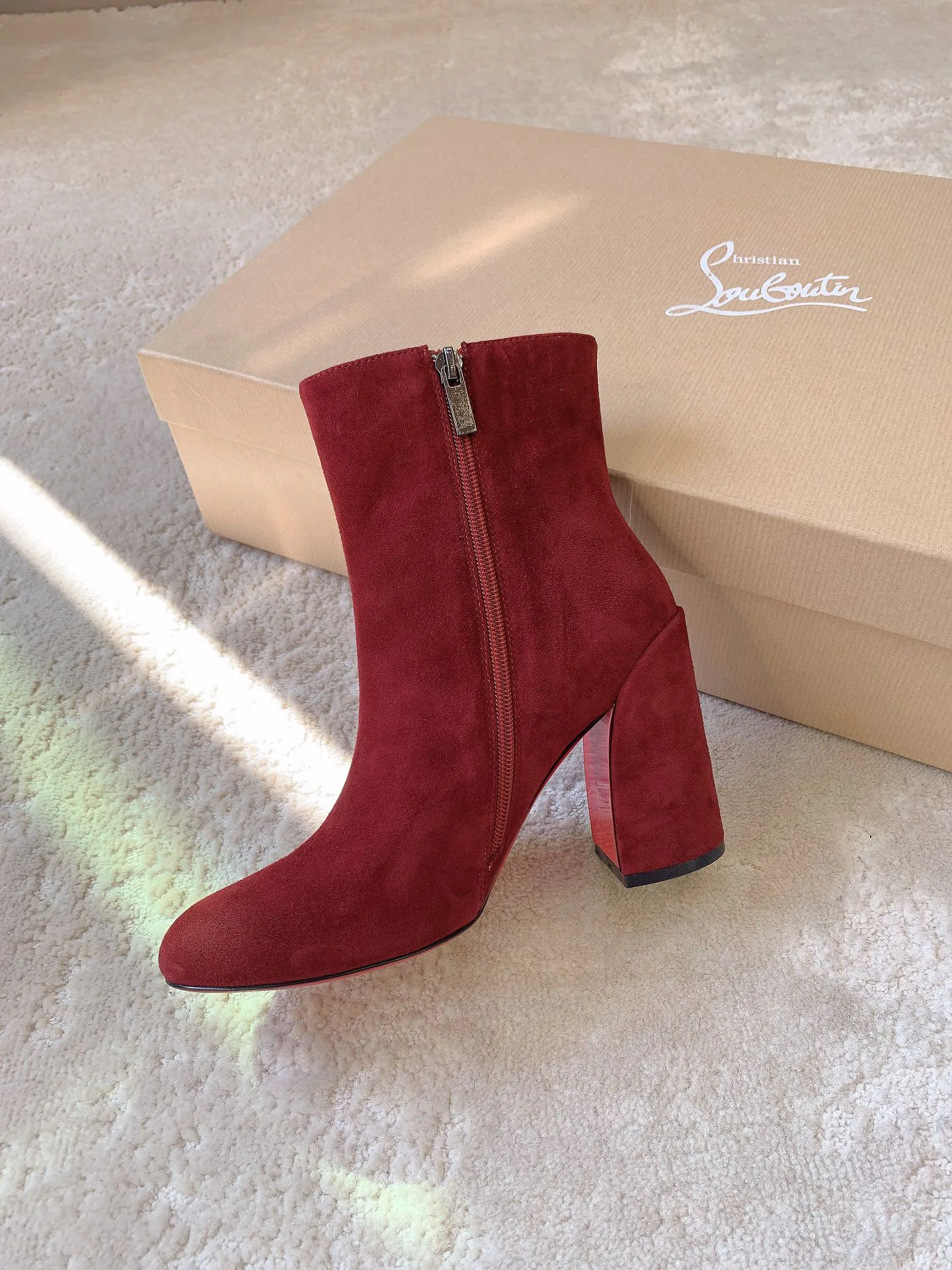 Women's Booties CHRISTIAN LOUBOUTIN 17962852