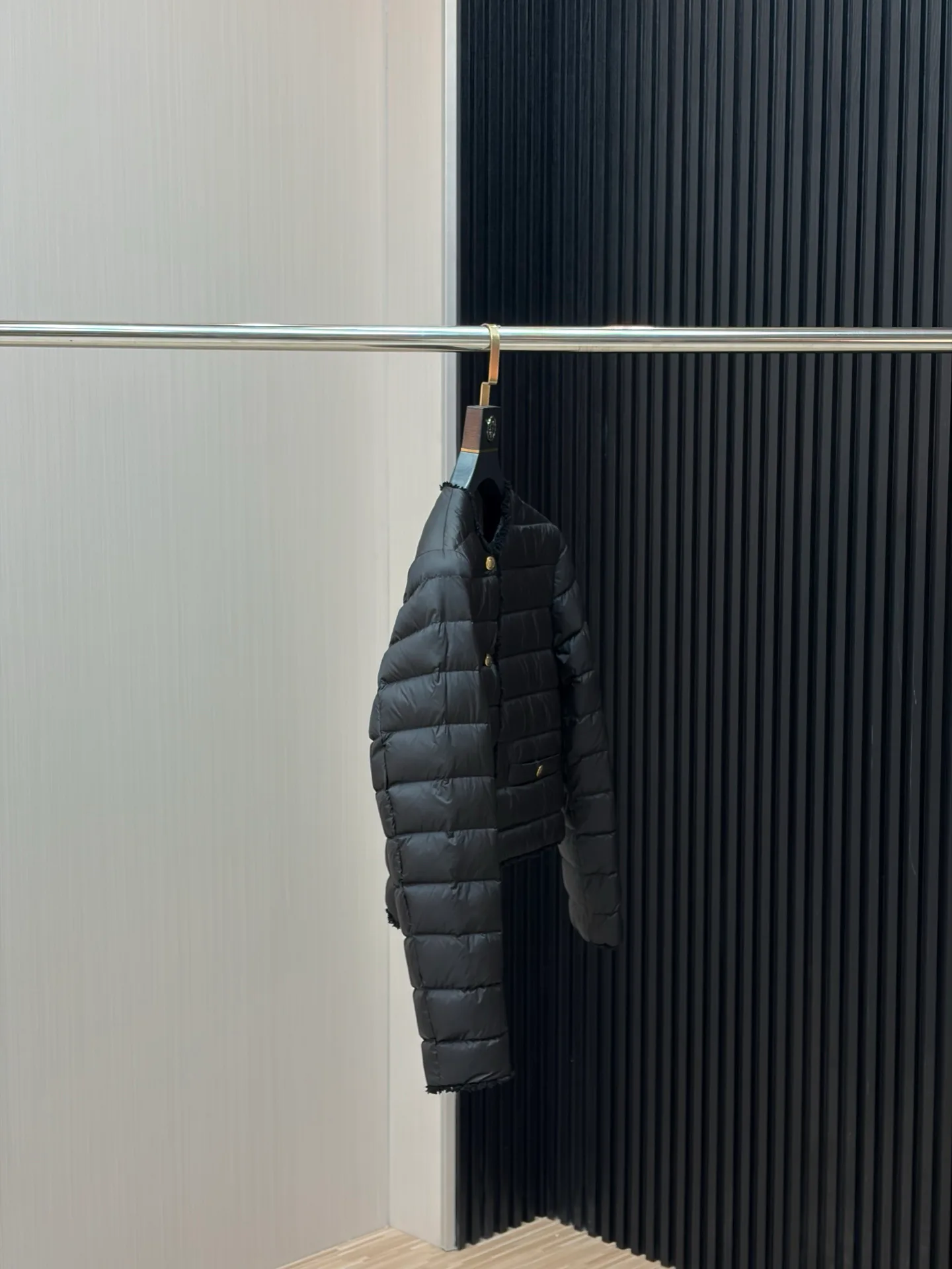 Men's Jackets And Down Jackets MONCLER 18029595