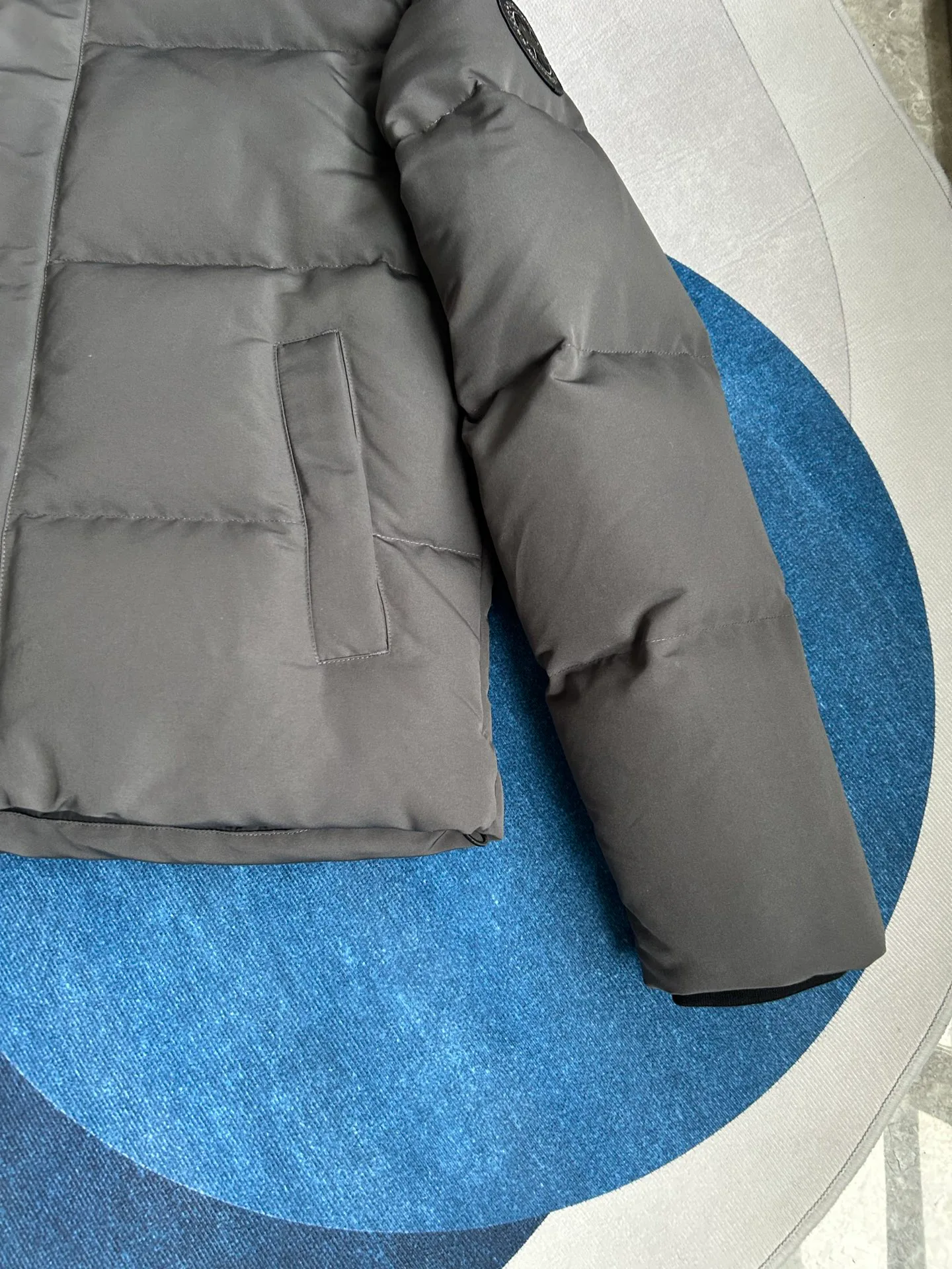 Men's Jackets And Down Jackets CANADA GOOSE 18129806