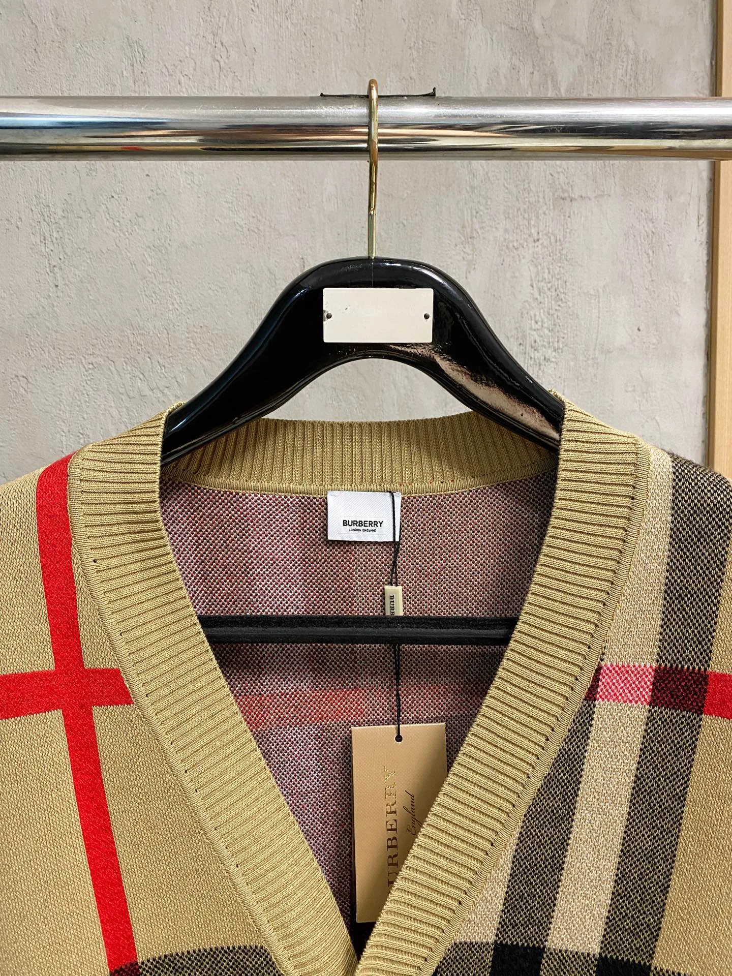 Men's Jumpers And Sweaters BURBERRY 18098127