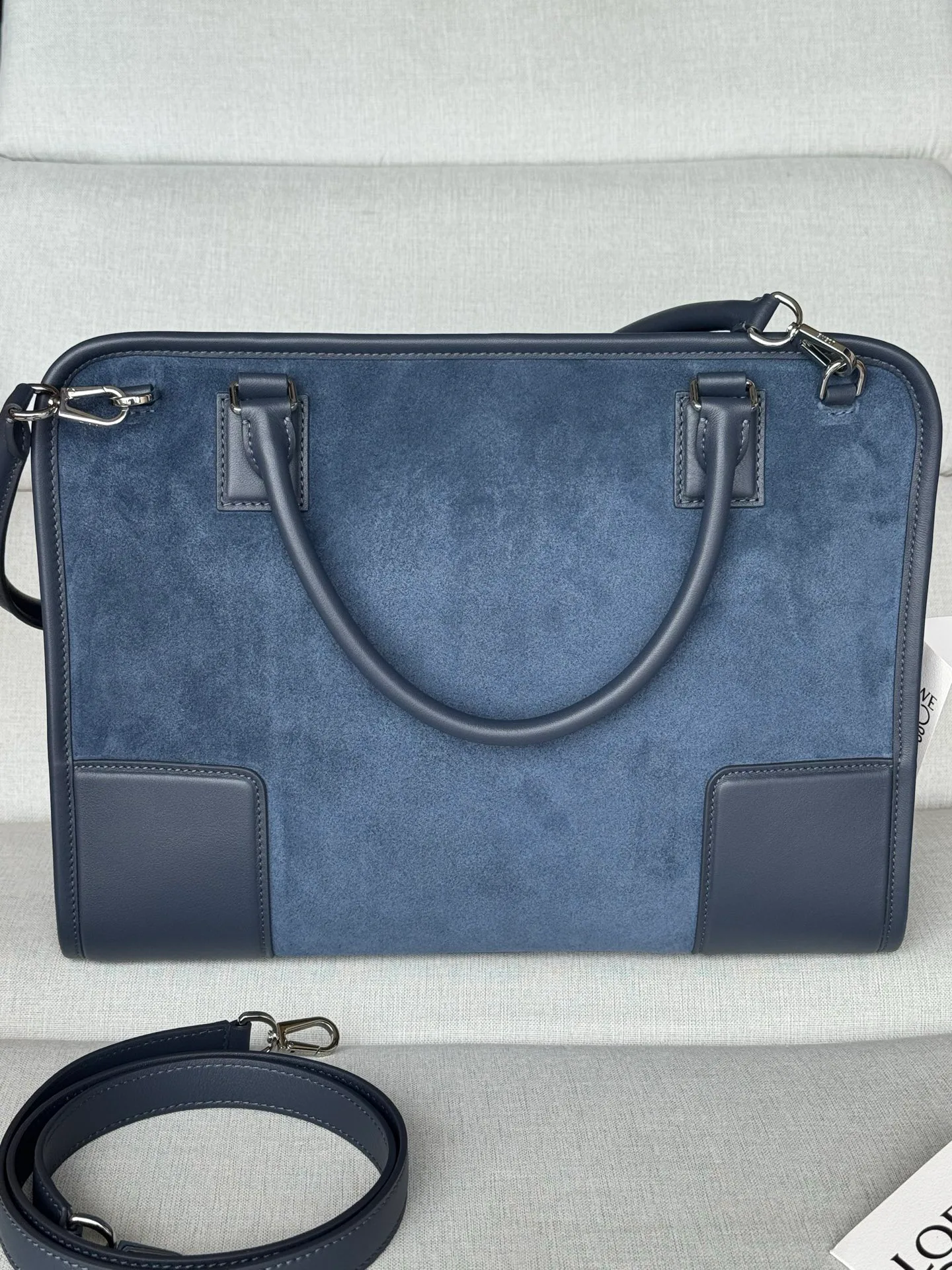 Women's Classic Handbags LOEWE 18482786