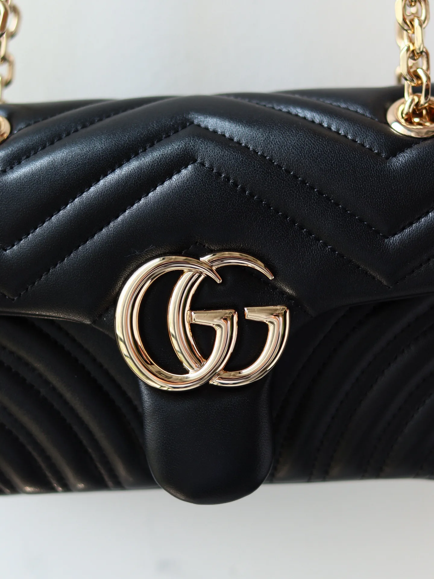Women's Classic Handbags GUCCI 17893553