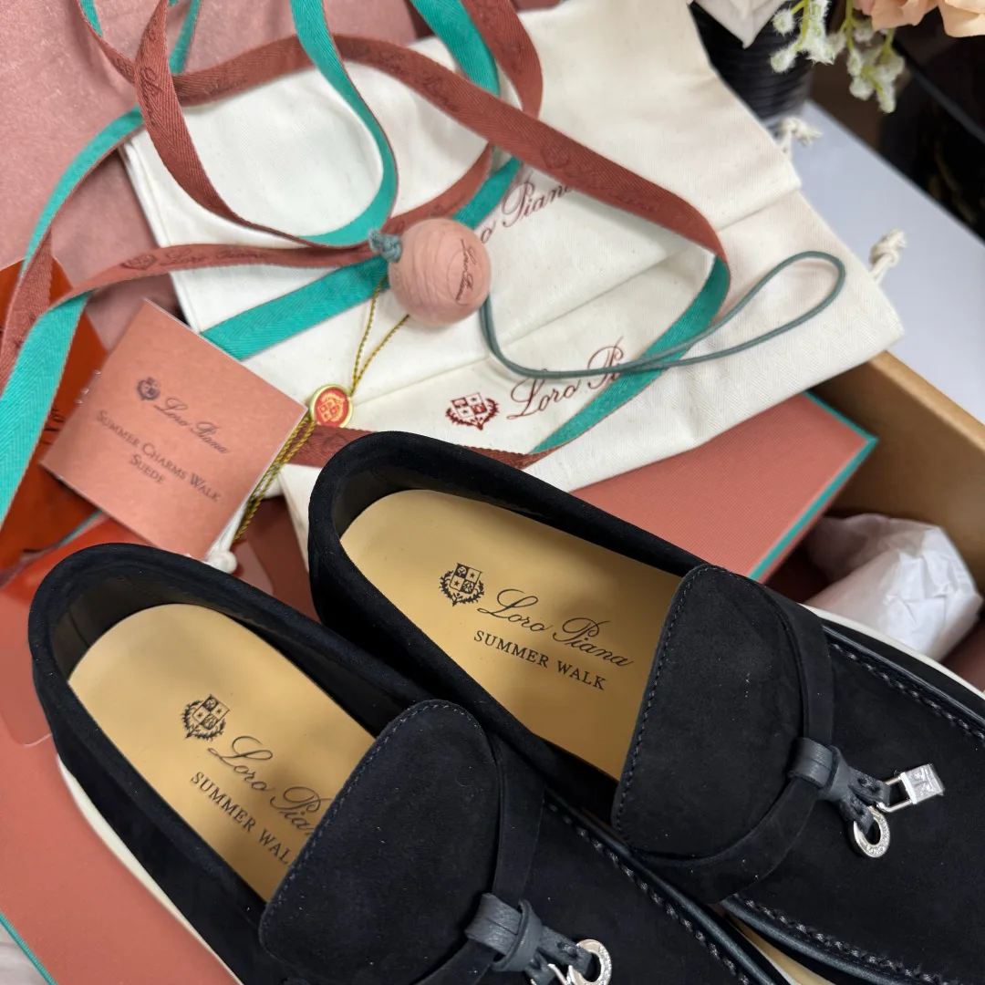 Women's Loafers And Moccasins LORO PIANA 17780256