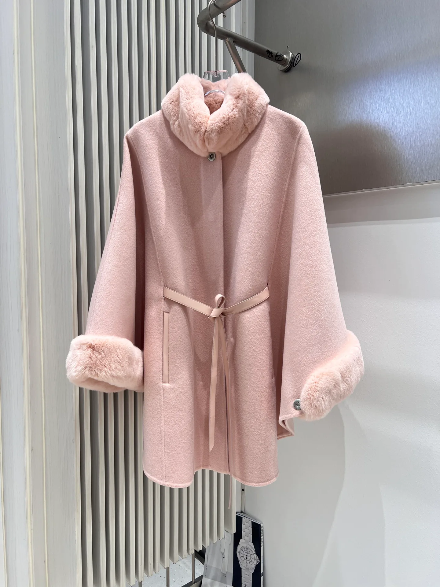 Women's Coats LORO PIANA 18513162
