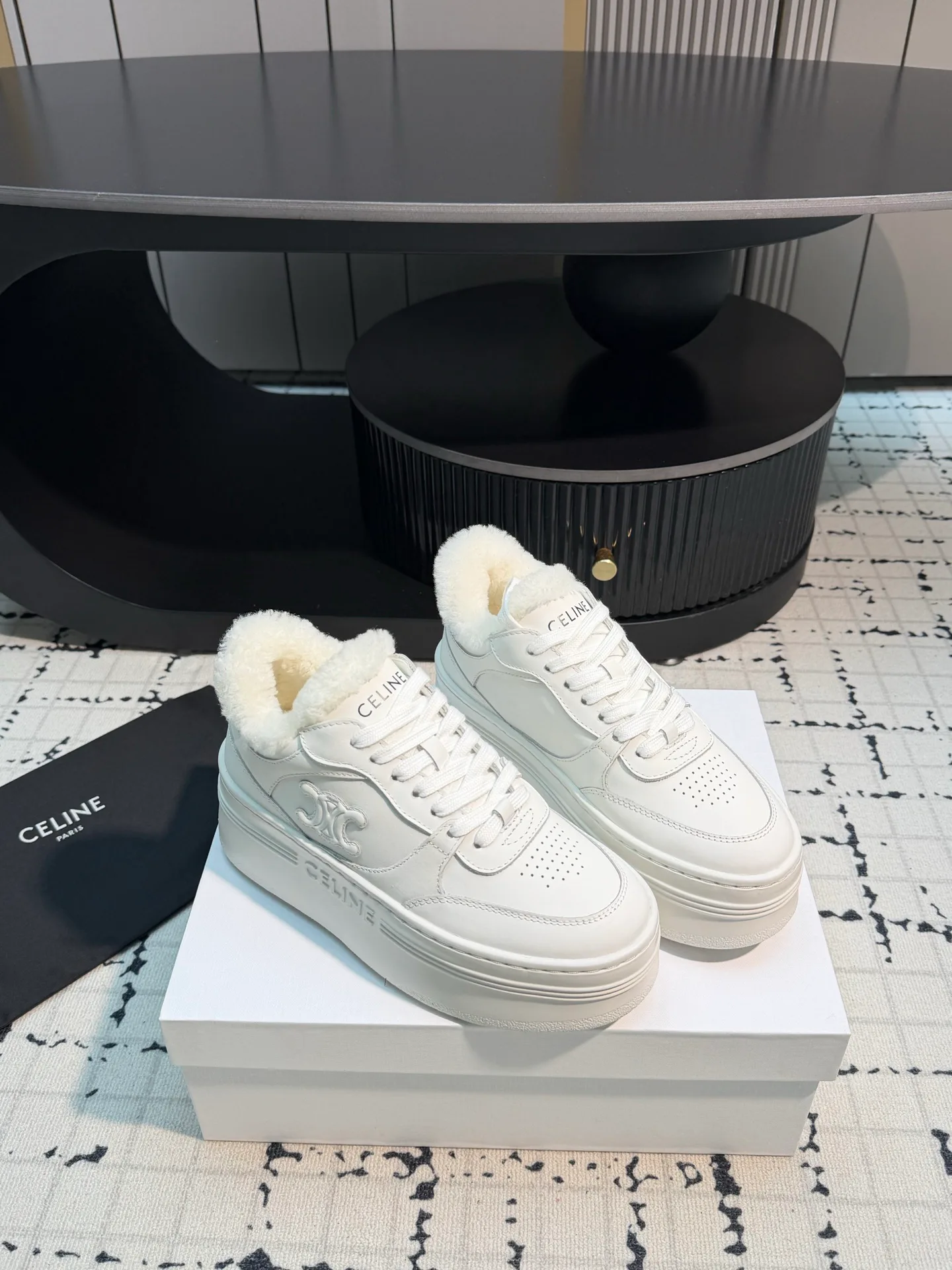 Women's Sneakers CELINE 18547326
