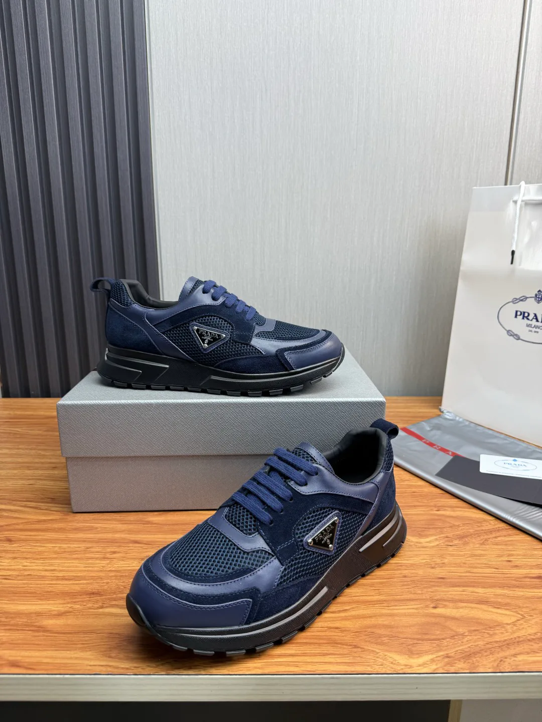 Men's Sneakers PRADA 17814126